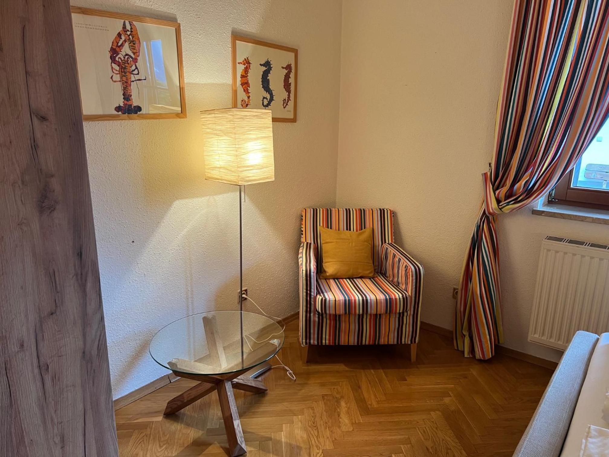 IV Gemütliche Ferienwohnung in Pool-Position