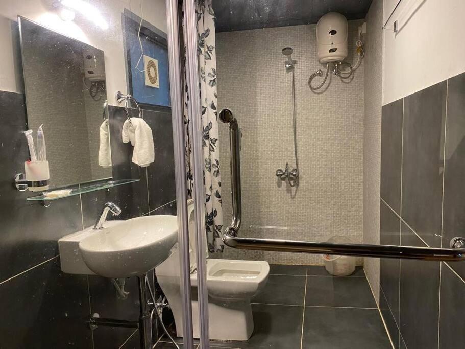 Wildrootstay 3 bed cottage