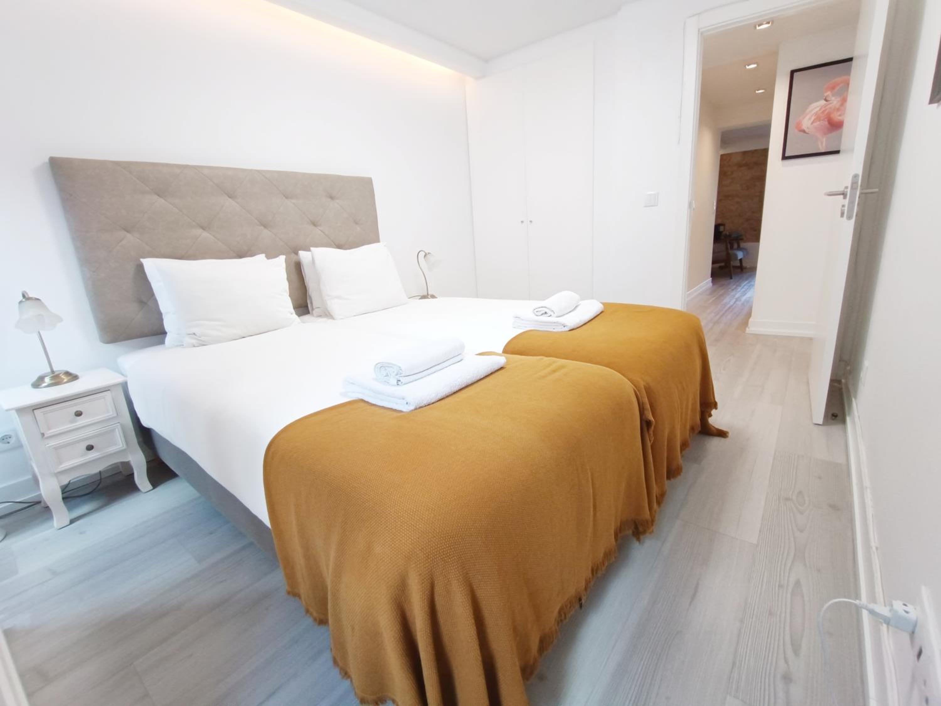Cozy Lapa Retreat 2BR 2BA Ideal for Couples