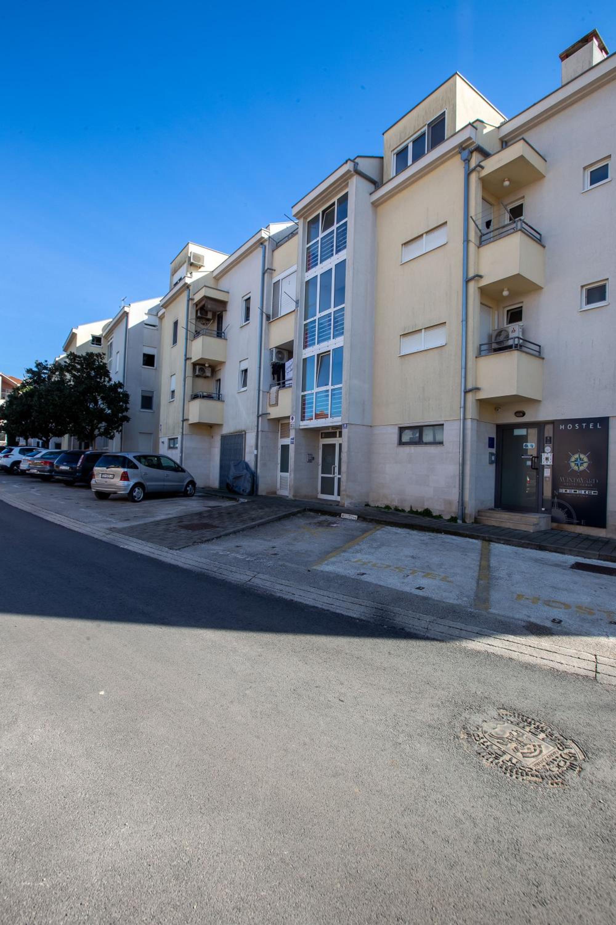Four4 apartment
