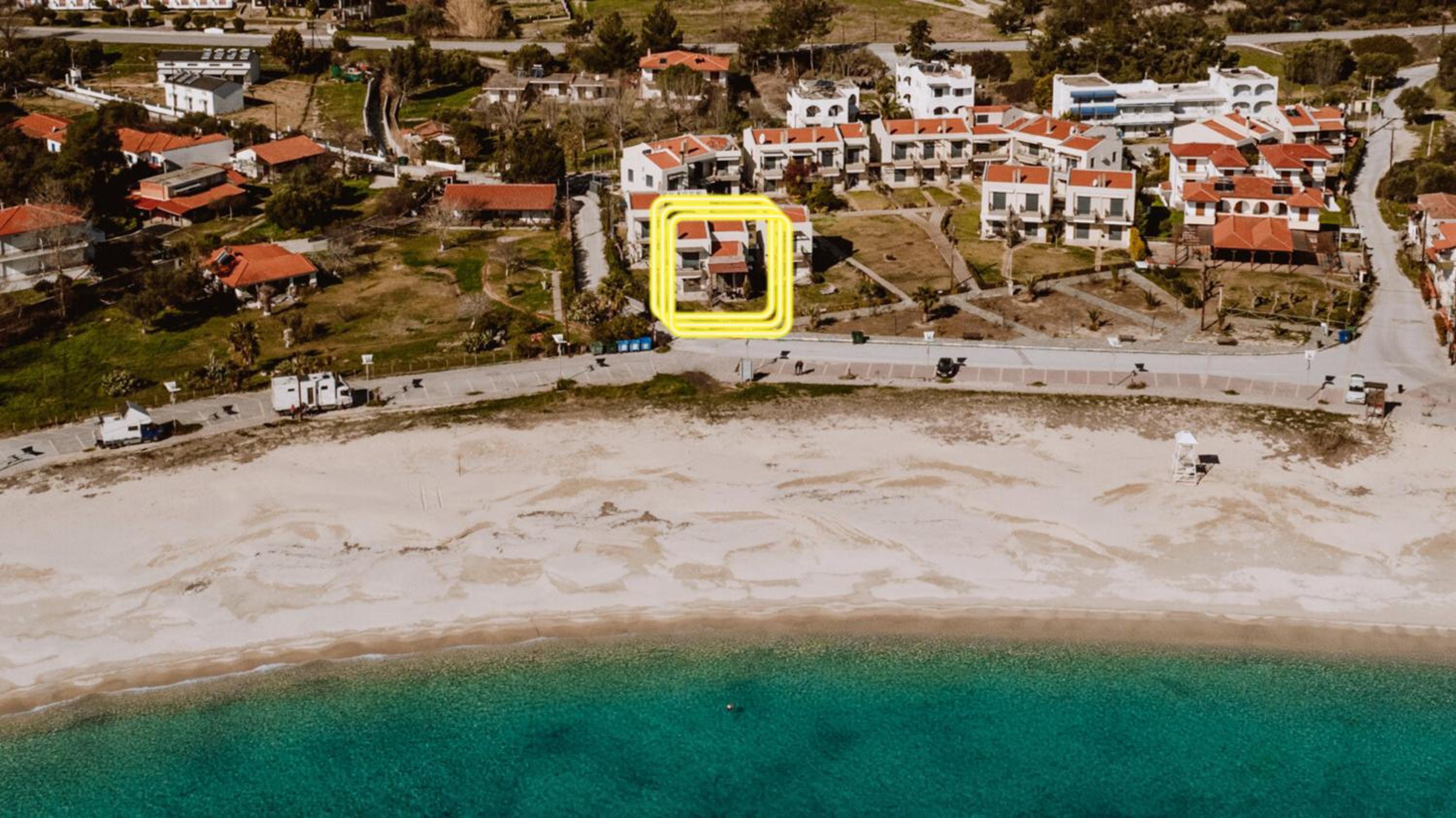 Pelagos Paradise Seafront Villa by Booking Kottas view 4