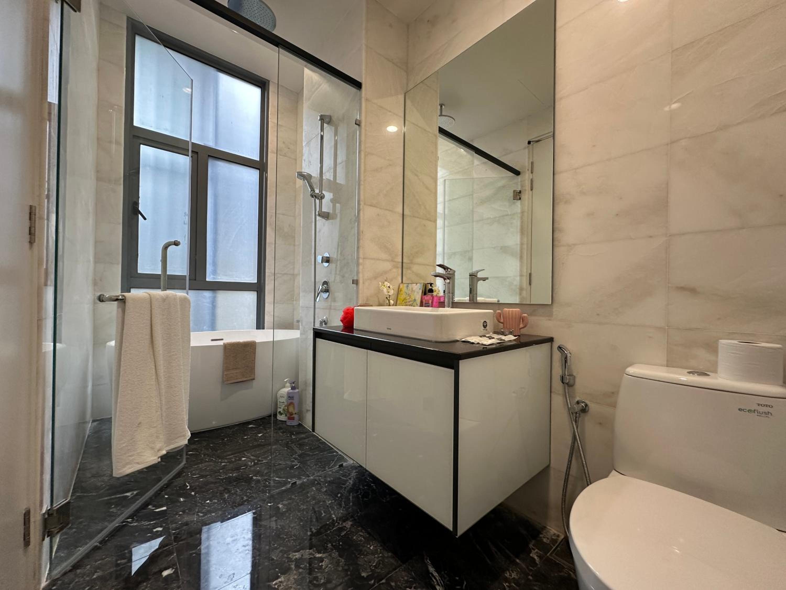 Royce Residences by Romeo Bnb