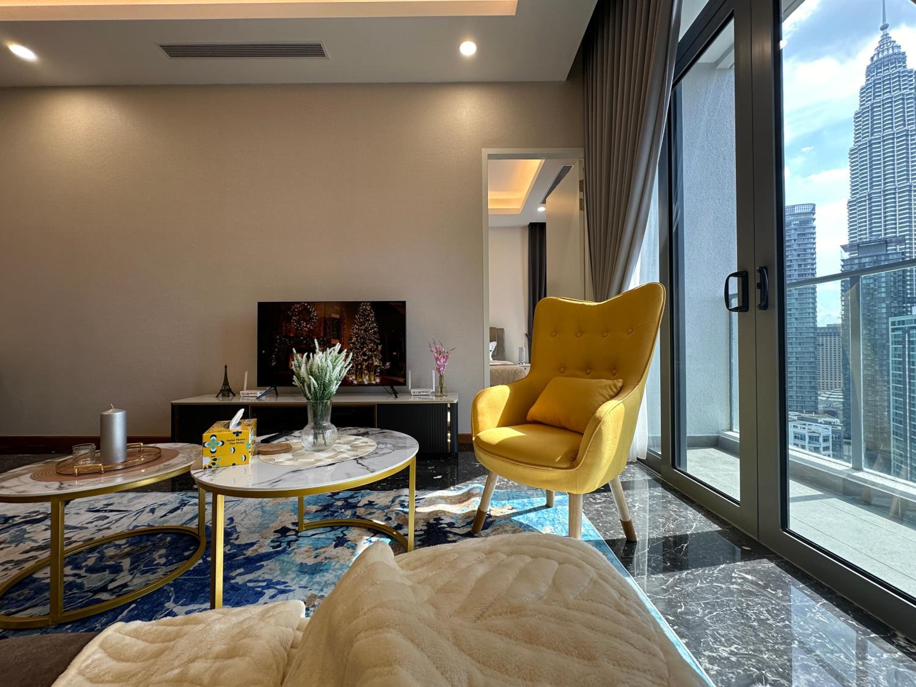 Royce Residences by Romeo Bnb