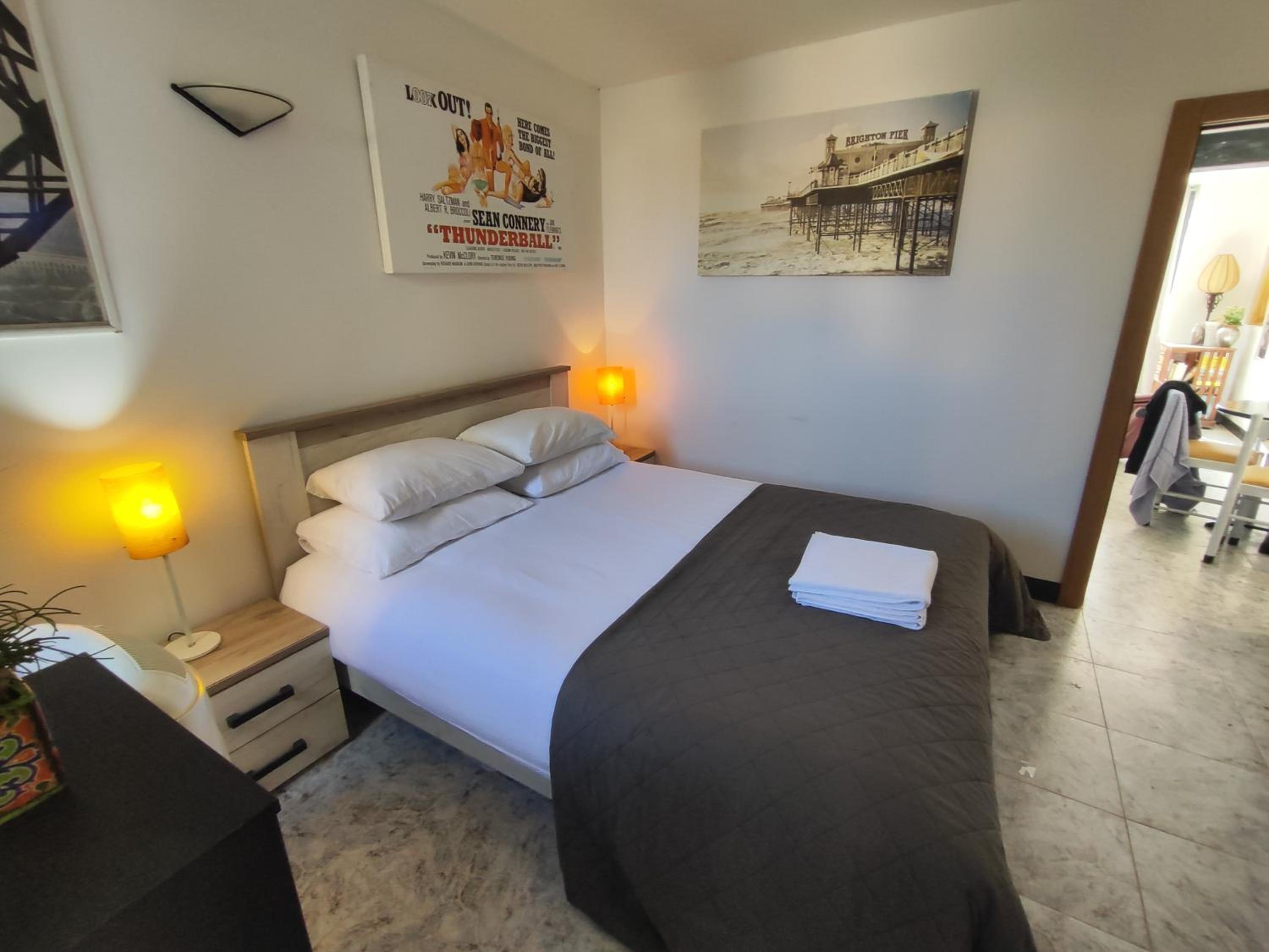 Sunset Serenity: 180° Sea Views view 2