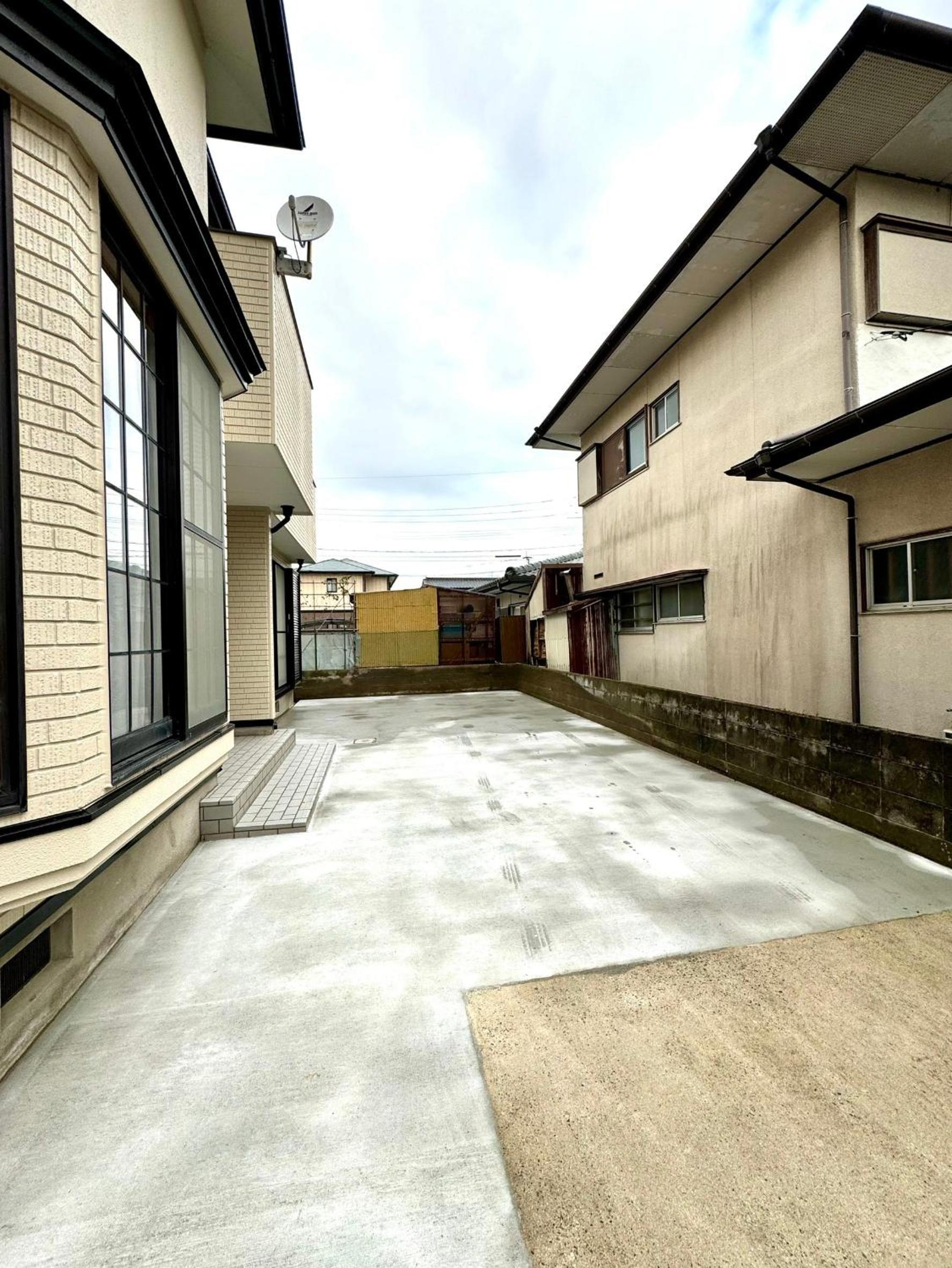Photo 47