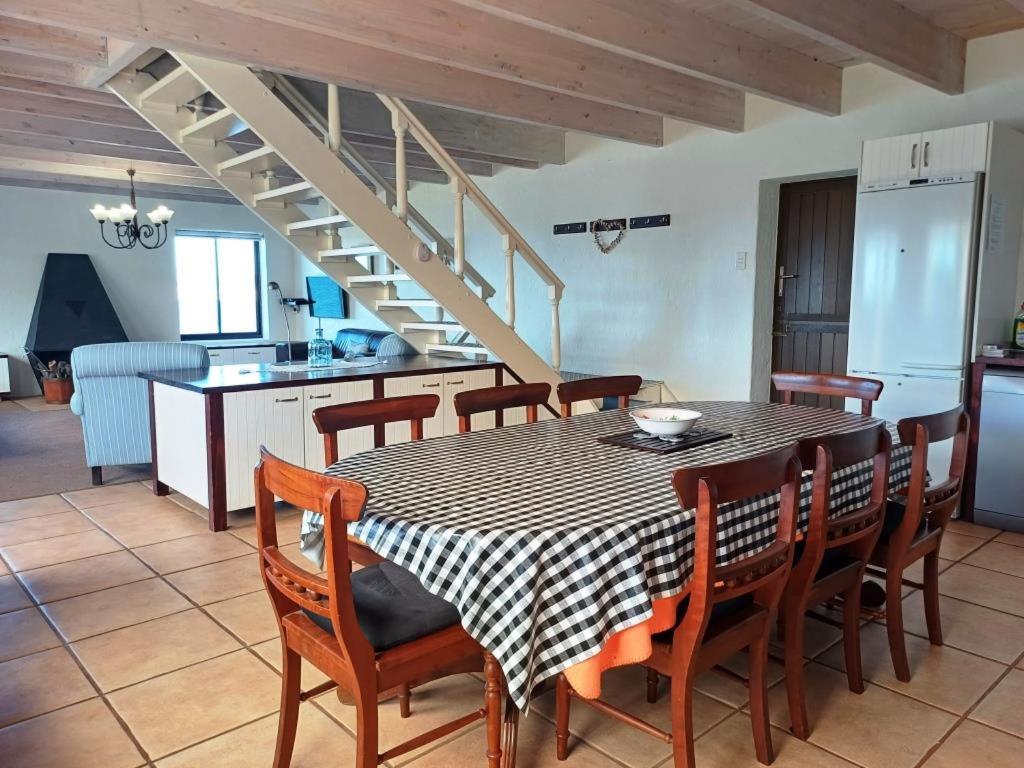 Whale Watch Cottage