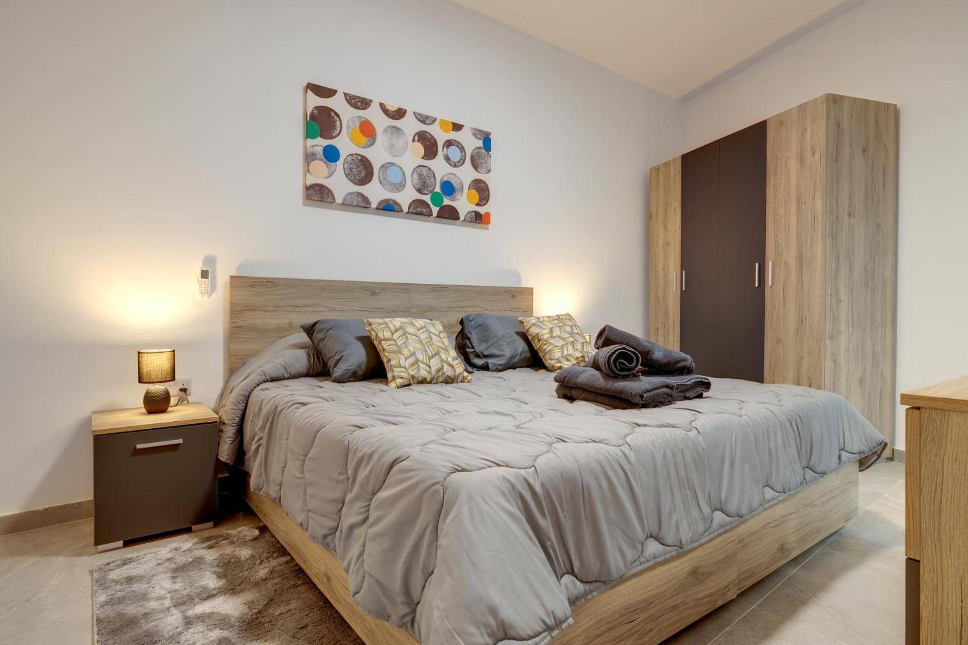 Salmar Court Holiday Apartments with Pool by Buena Vista
