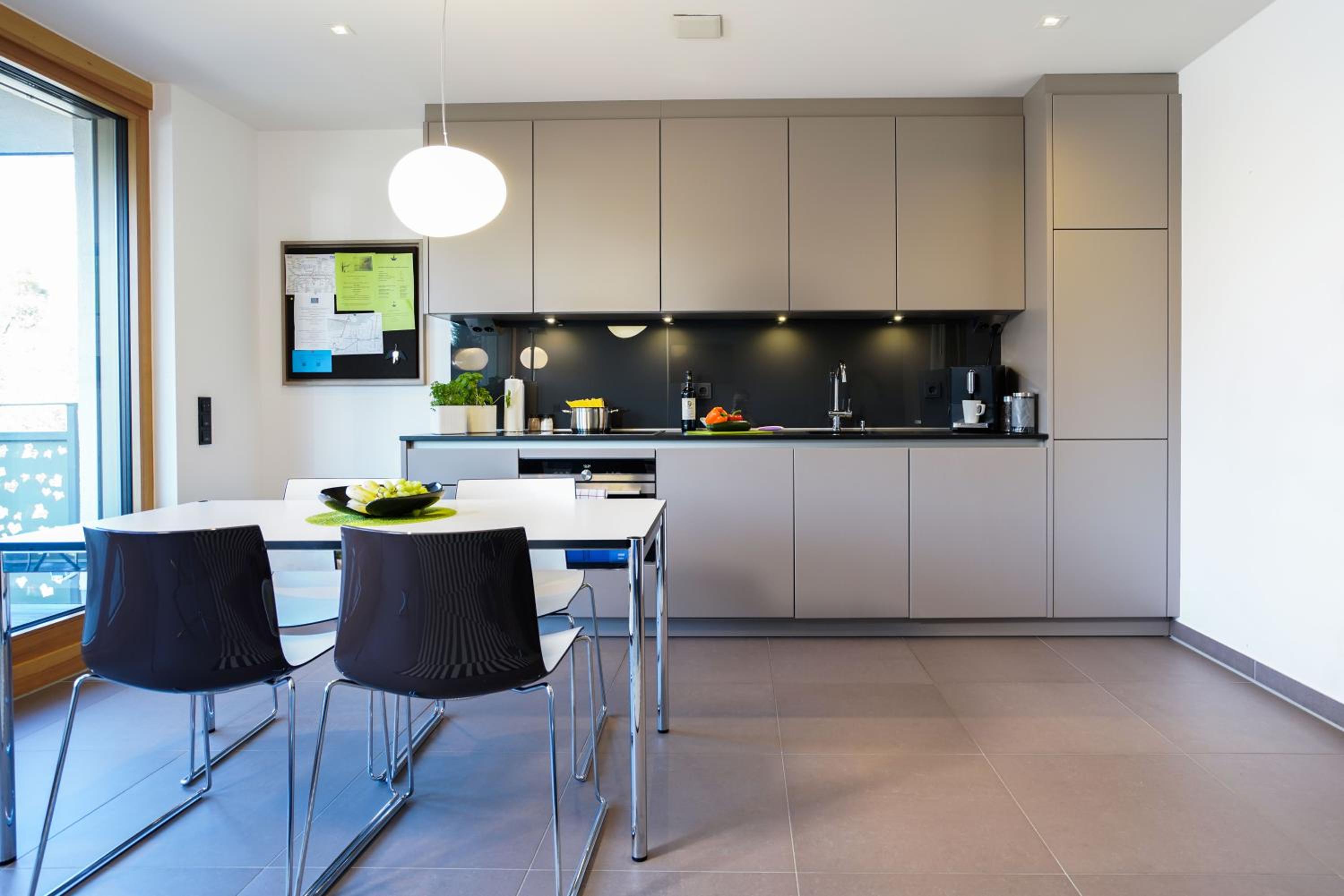 Max Lodging Serviced Apartments