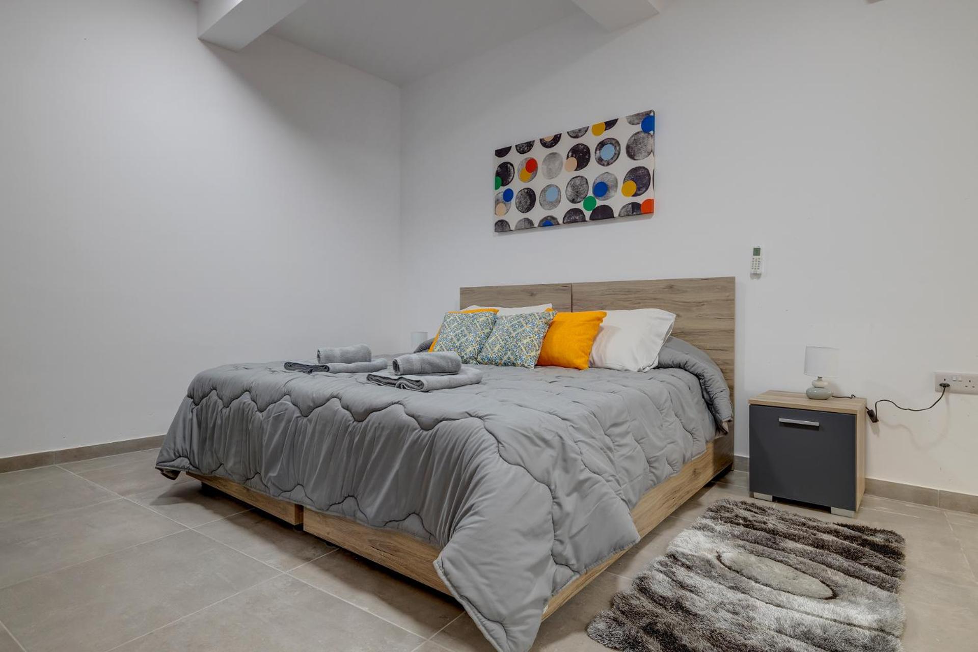 Salmar Court Holiday Apartments with Pool by Buena Vista