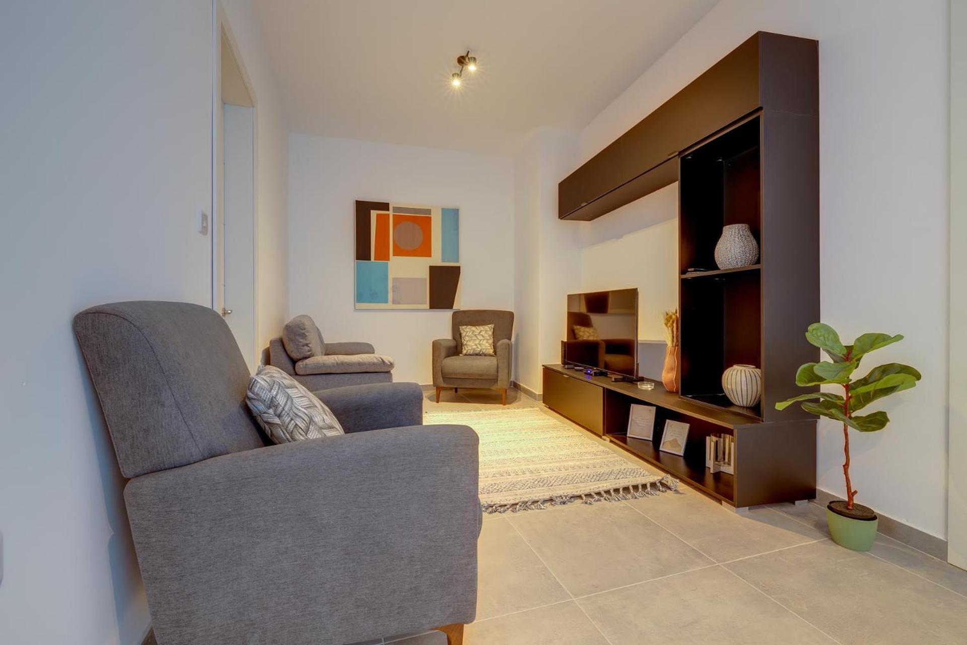 Salmar Court Holiday Apartments with Pool by Buena Vista