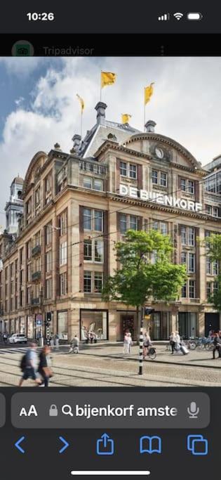 Unique Royal Basement residence