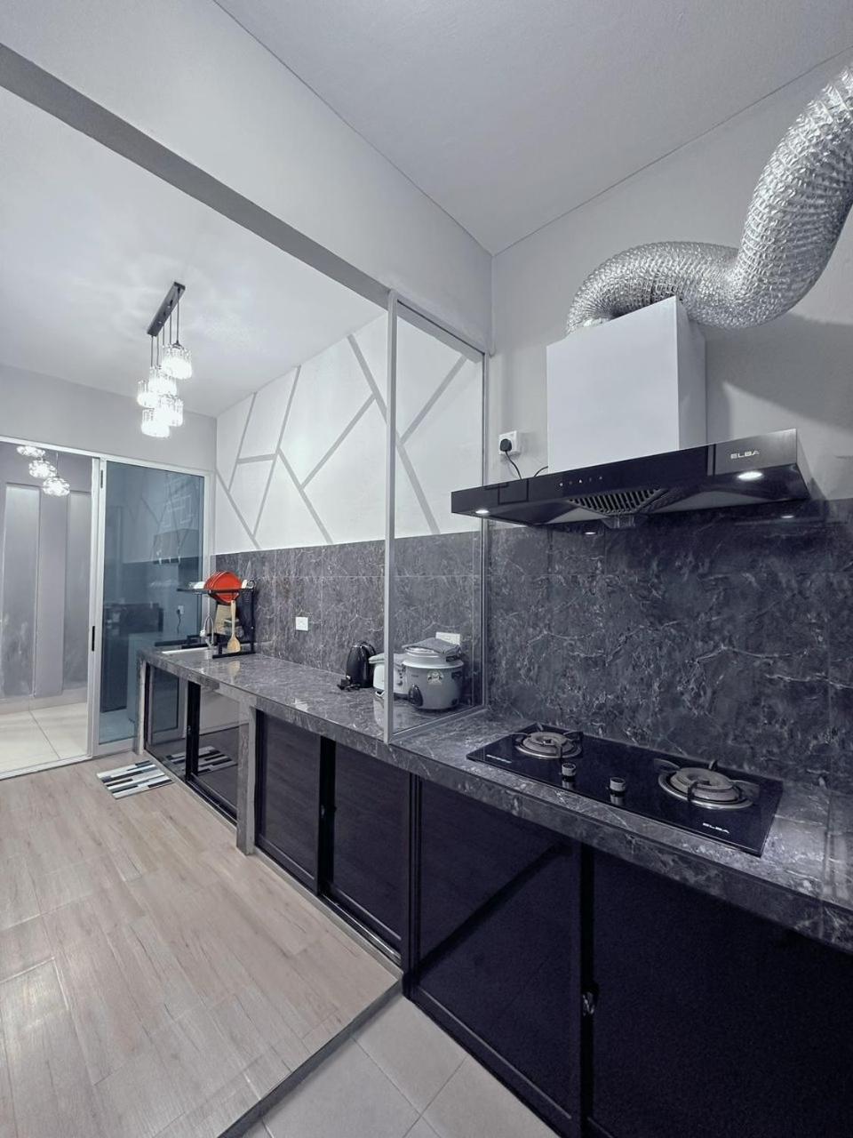 Doyar's Home Stay (Palm Garden -1st Floor)