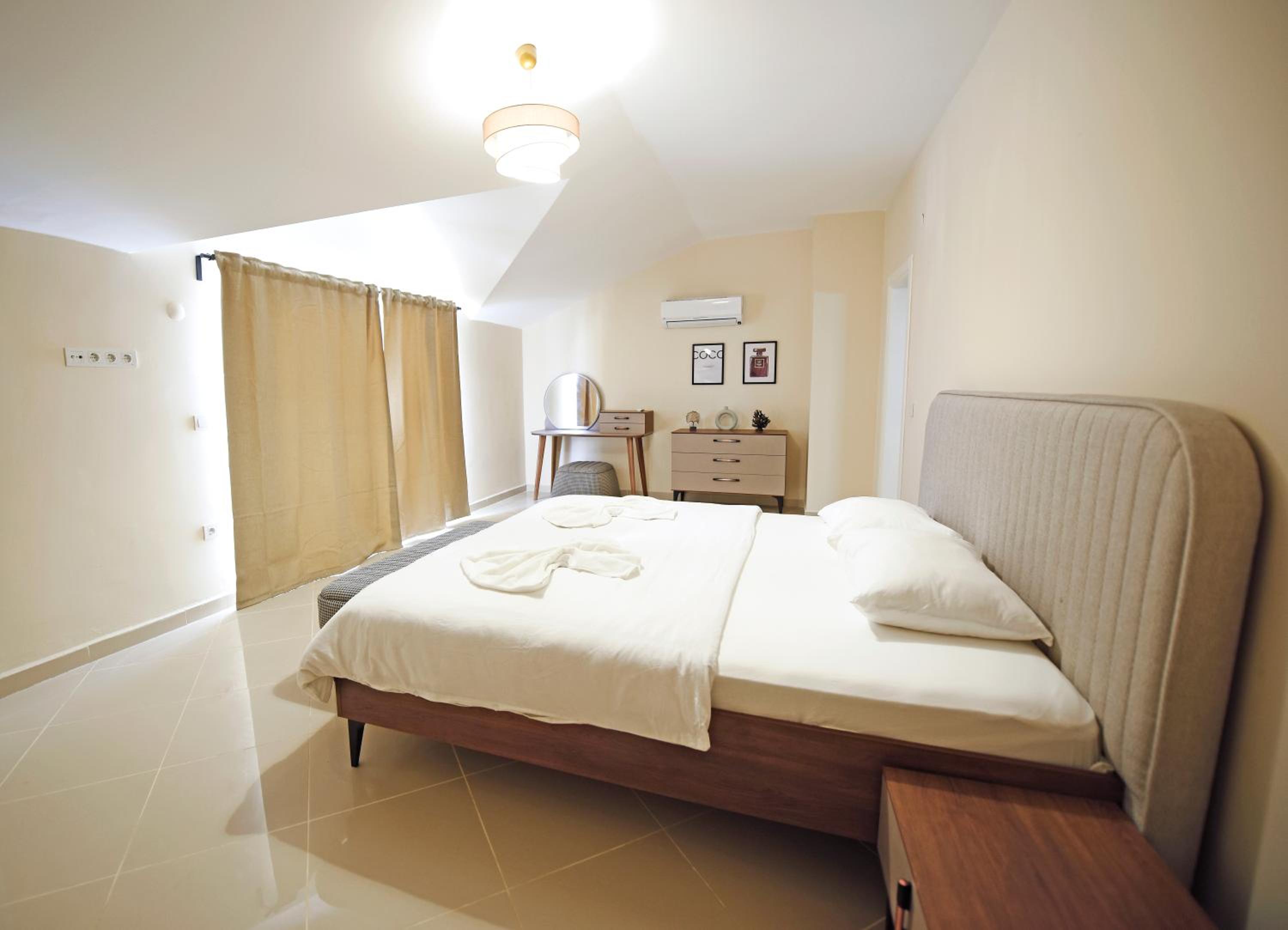 BlueHomes Villas