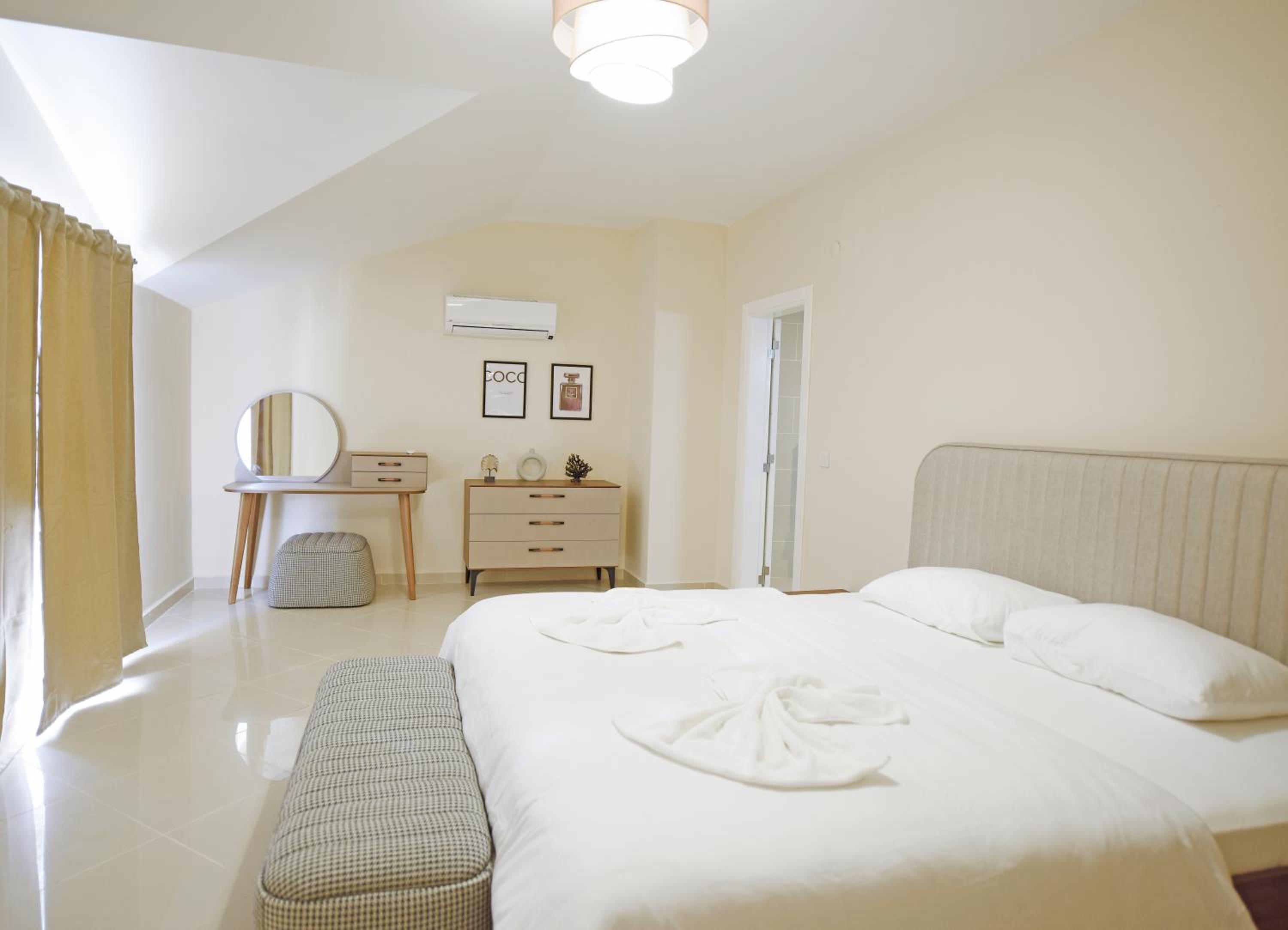 BlueHomes Villas