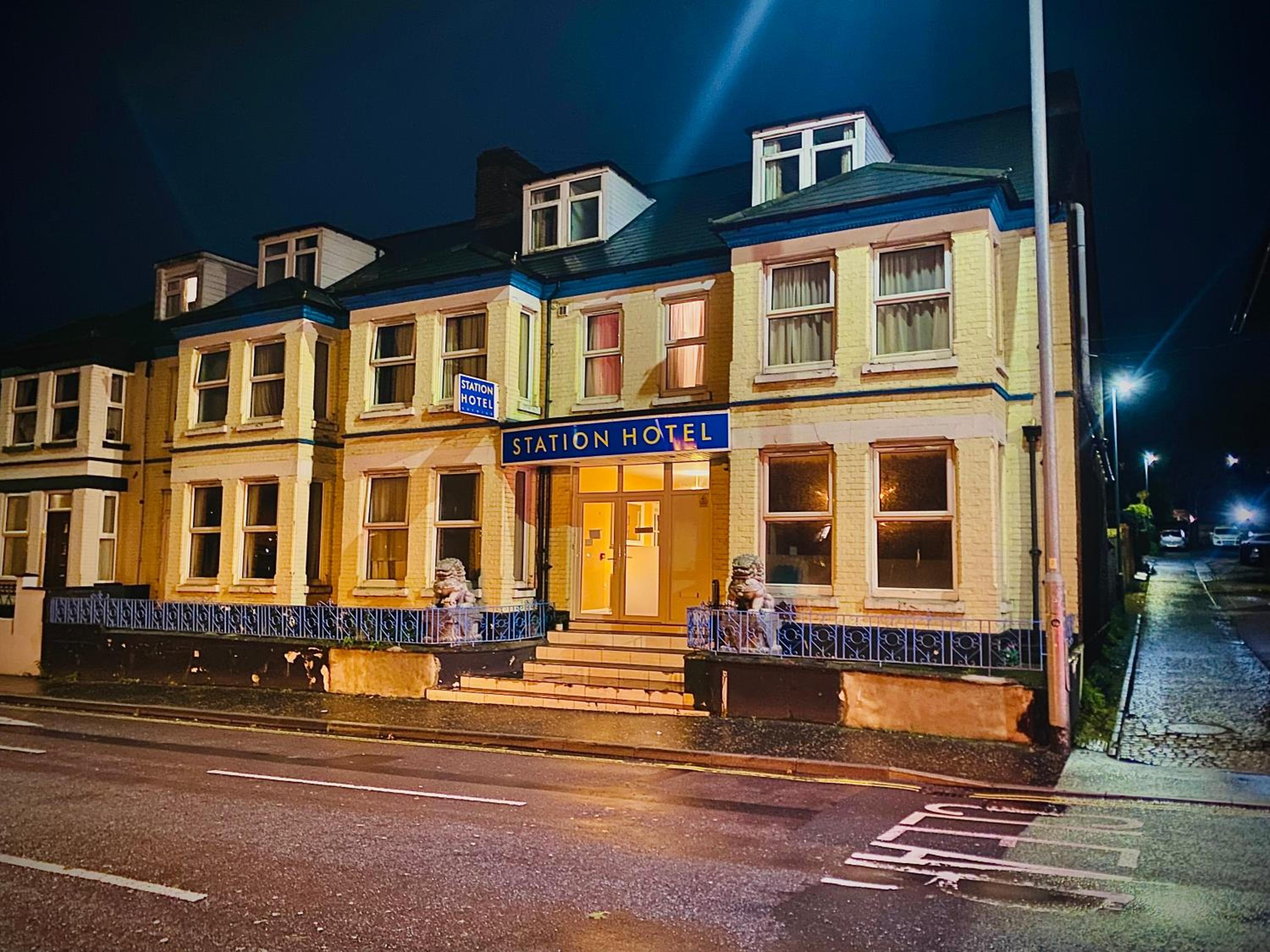 Train Station Hotel
