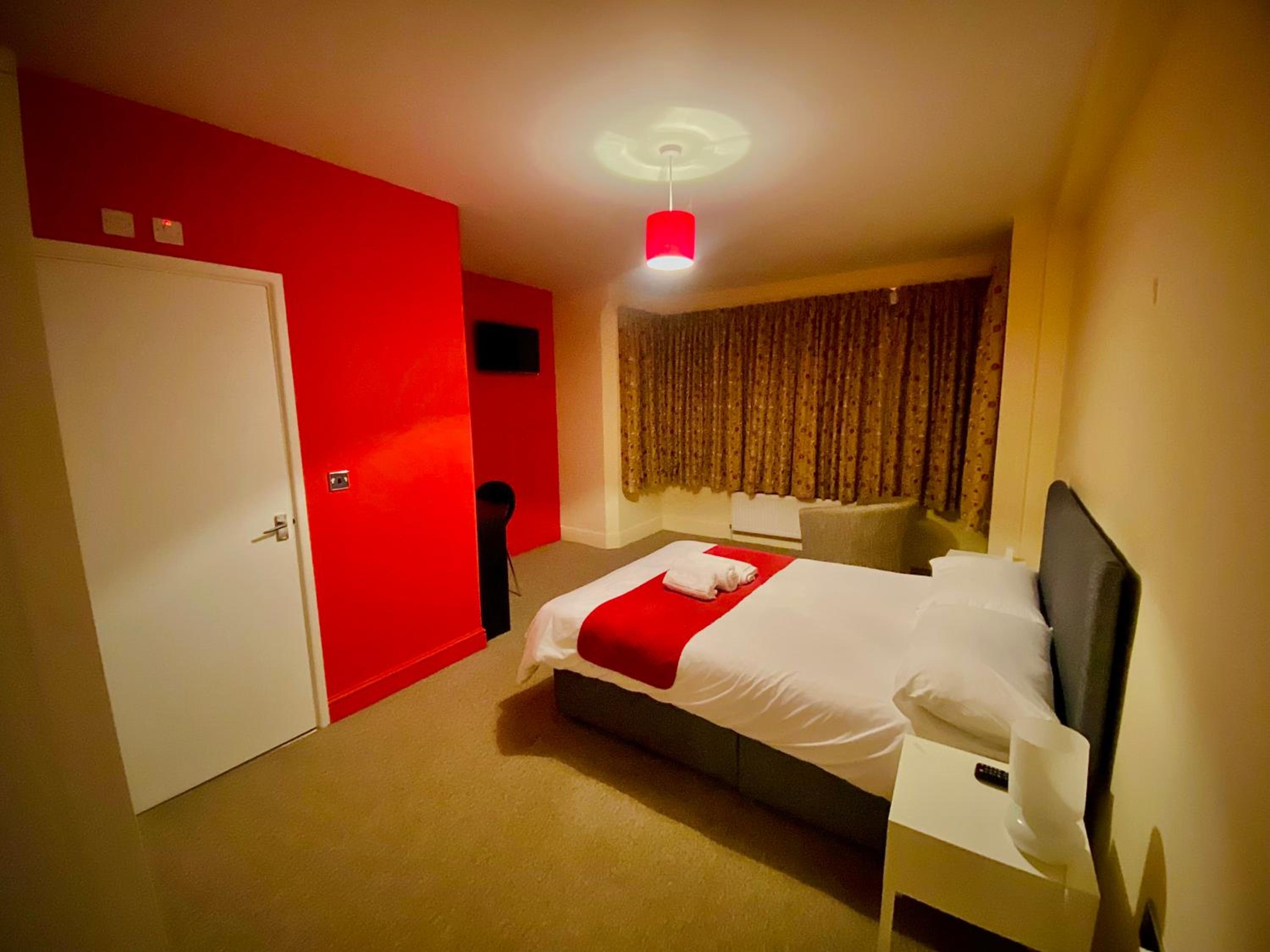 Train Station Hotel