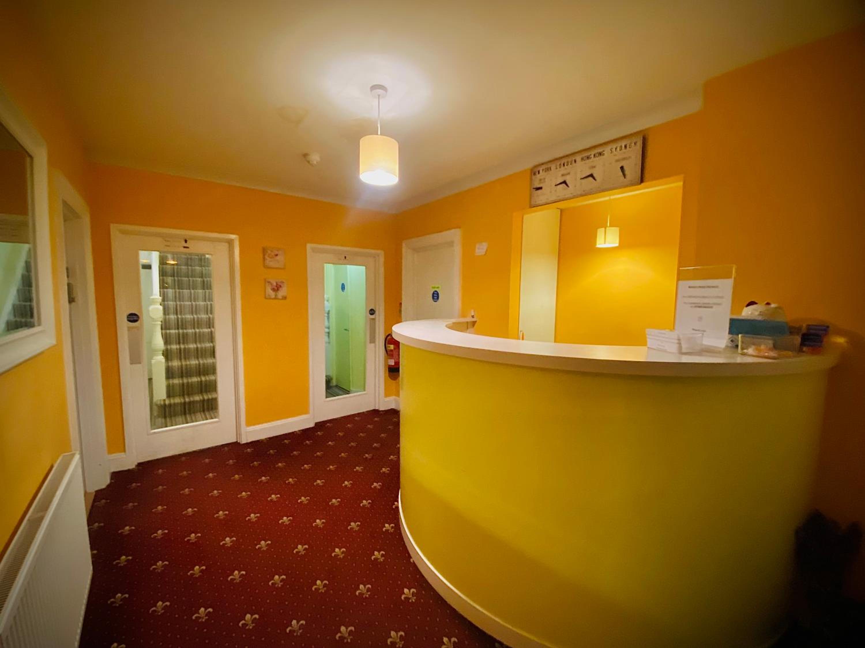 Train Station Hotel