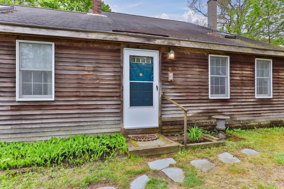 Enjoy Brewster With Years Of Family Charm view 2