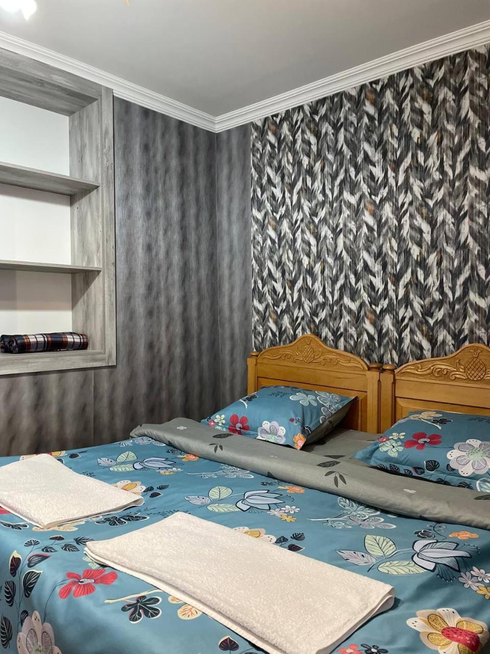 Tsitsabo Family Hotel