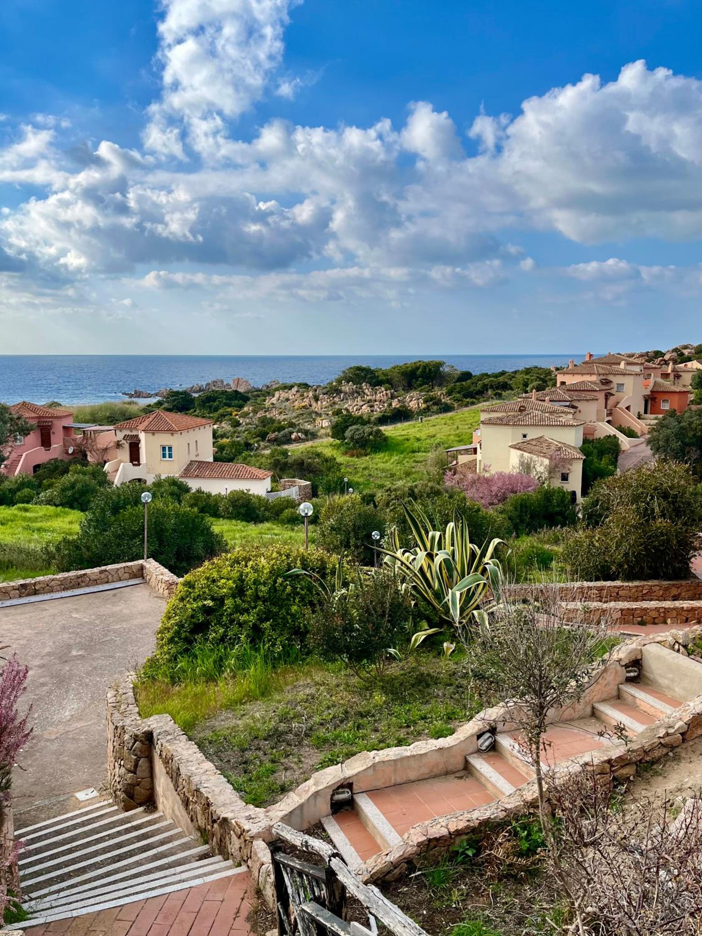 L'Oleandro 1412 house in Sardinia with Mediterranean Views view 2