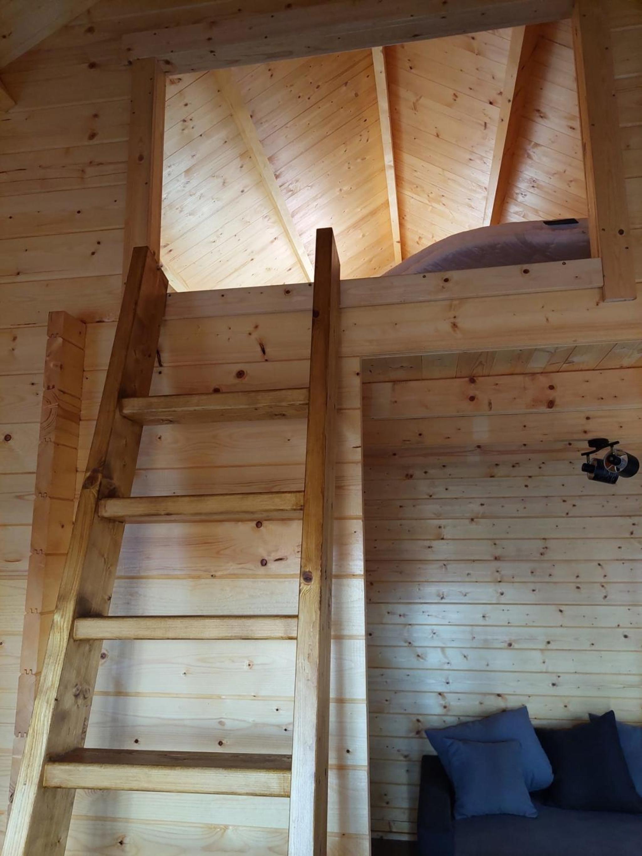 38 m Sommer-Blockhäuschen im Spreewald