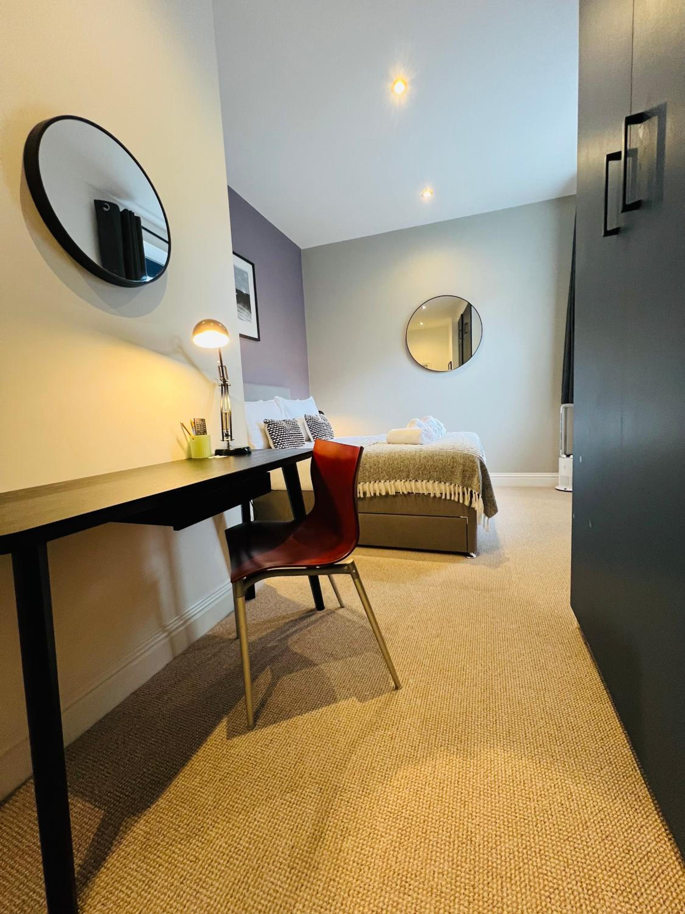 8, St Marys , Private Double Ensuite Room - Room Only- Truro, photo 12