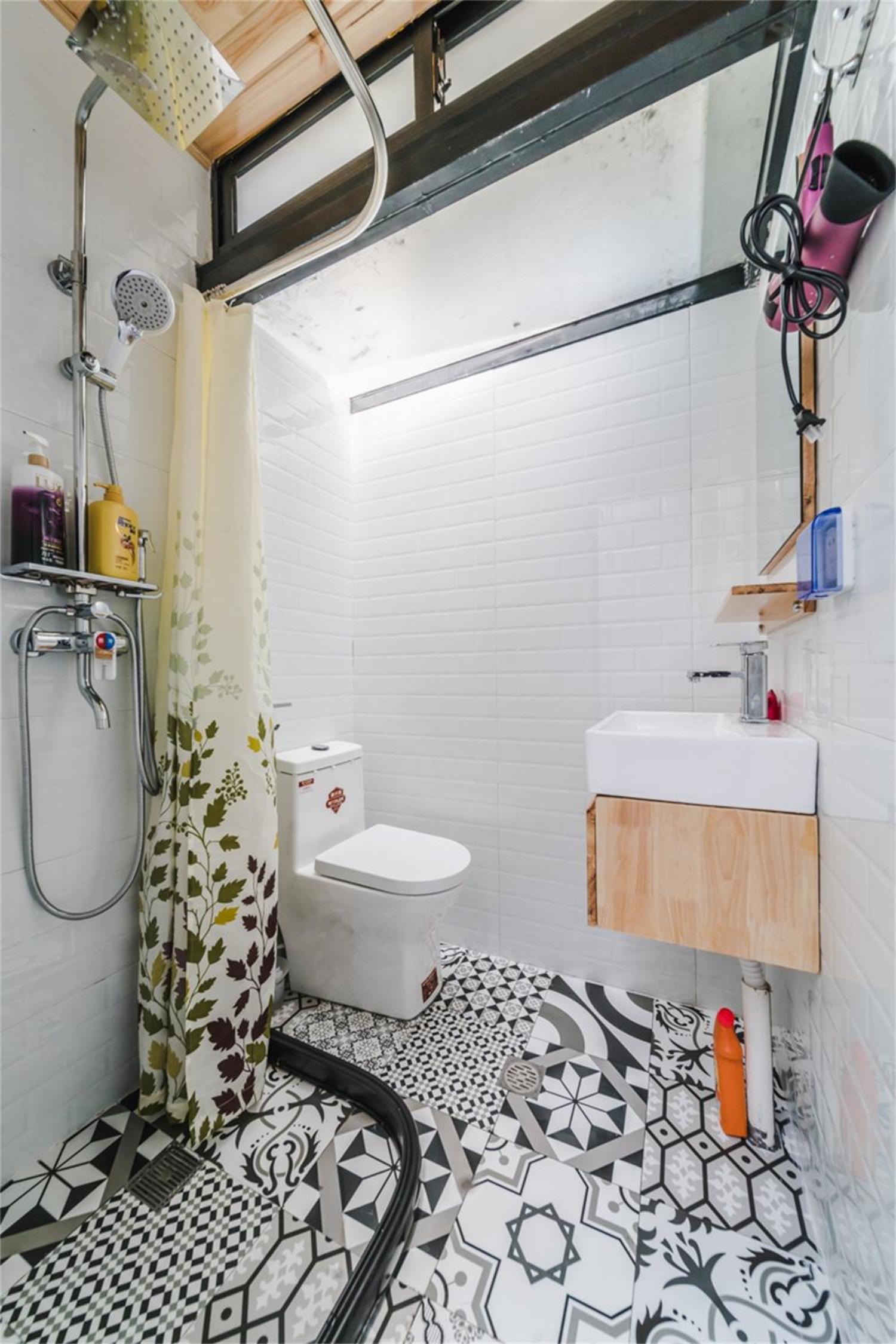 Shanghai Hills & Art Suite 18 - Near Line 1 & 7 Changshu Road Metro