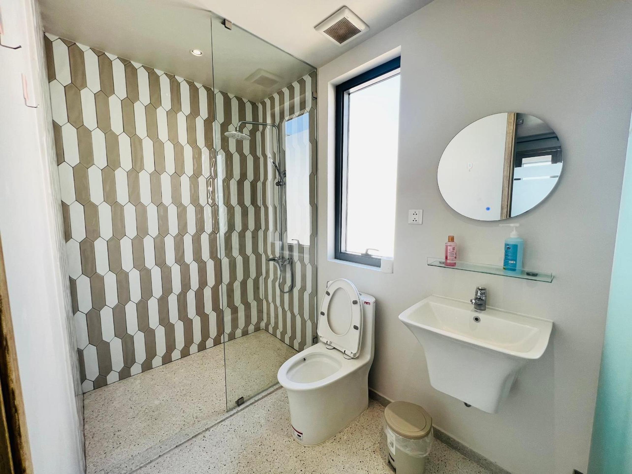Villa de Lumiere - đô thị thượng lưu Swanbay, Đại Phước 330m2 với 6 phòng ngủ tiện nghi