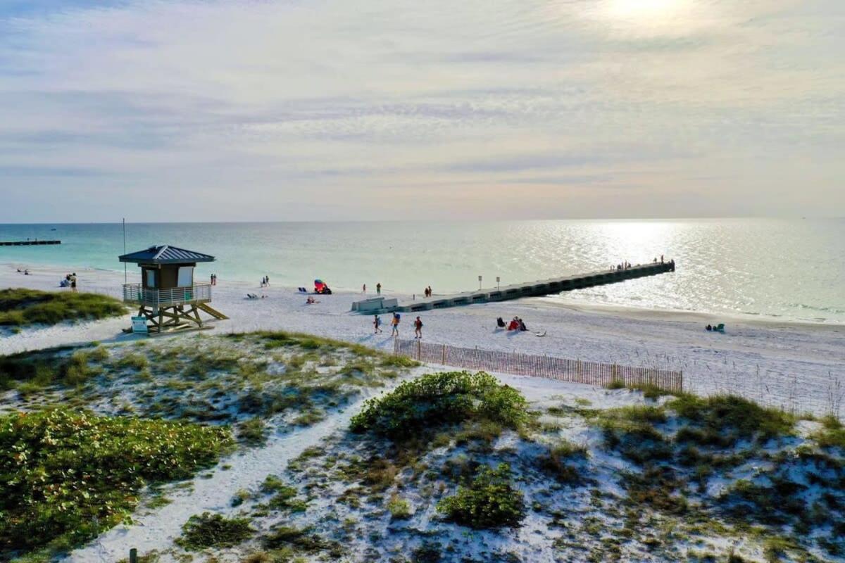 Seas The Day from this updated 2 bed 2 bath steps to beach view 4