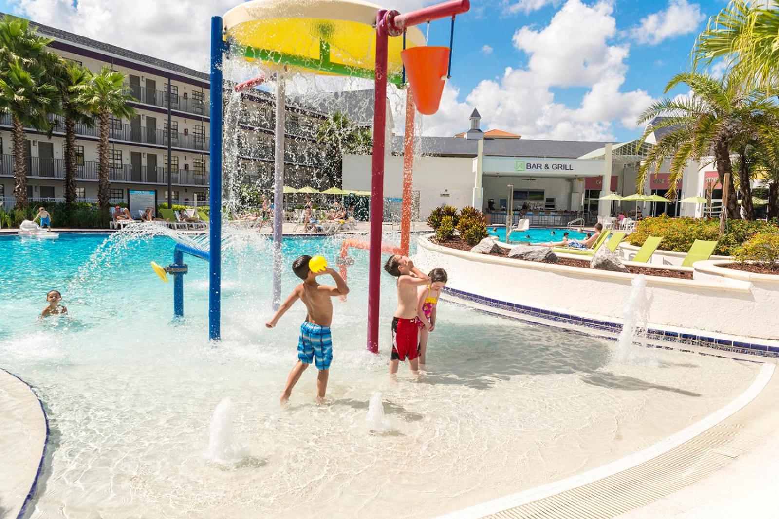 Avanti International Resort