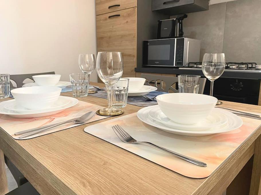 Atlantic SAL - One Bedroom Apt