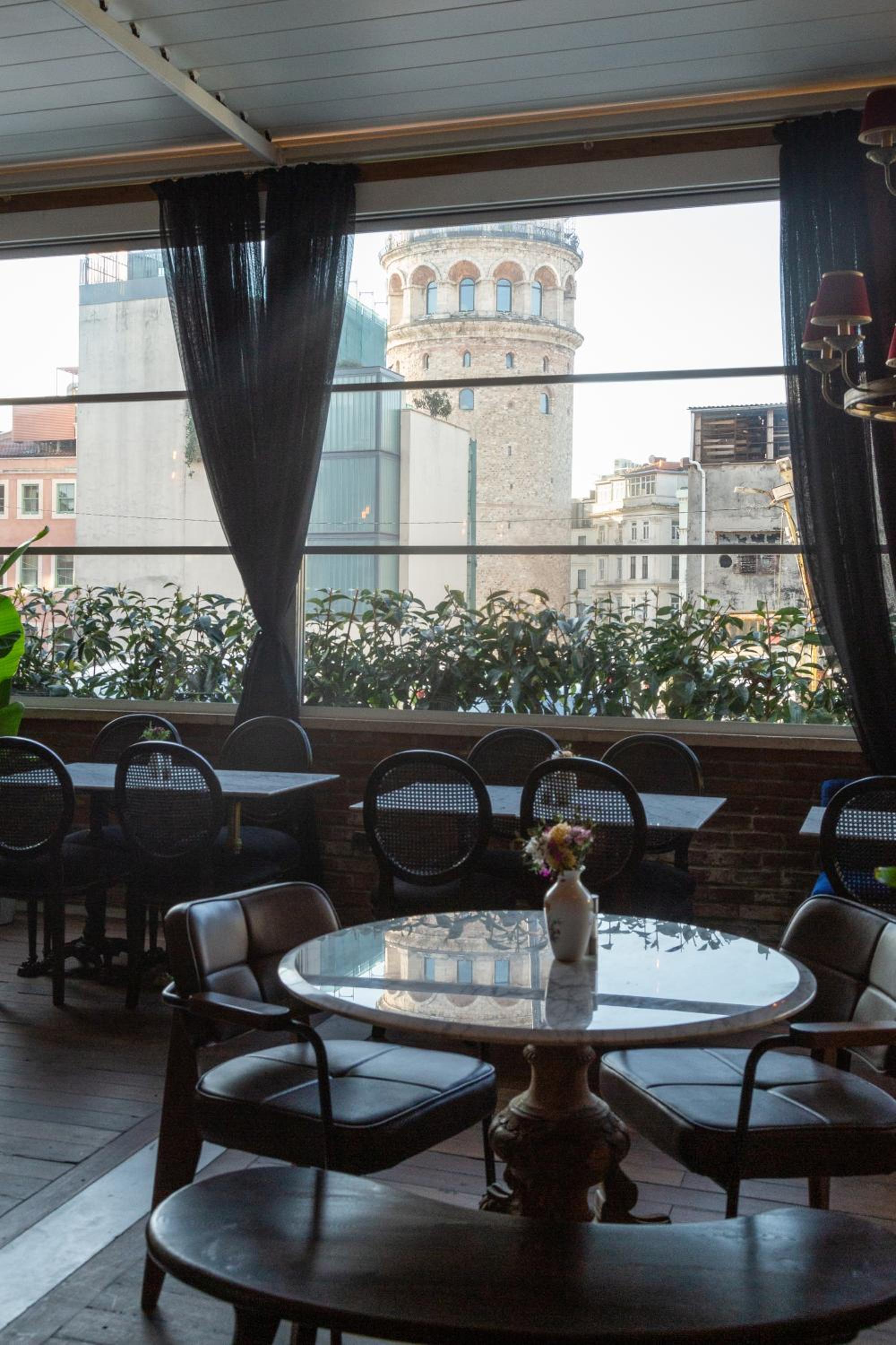 Meroddi Barnathan Hotel - Image 110