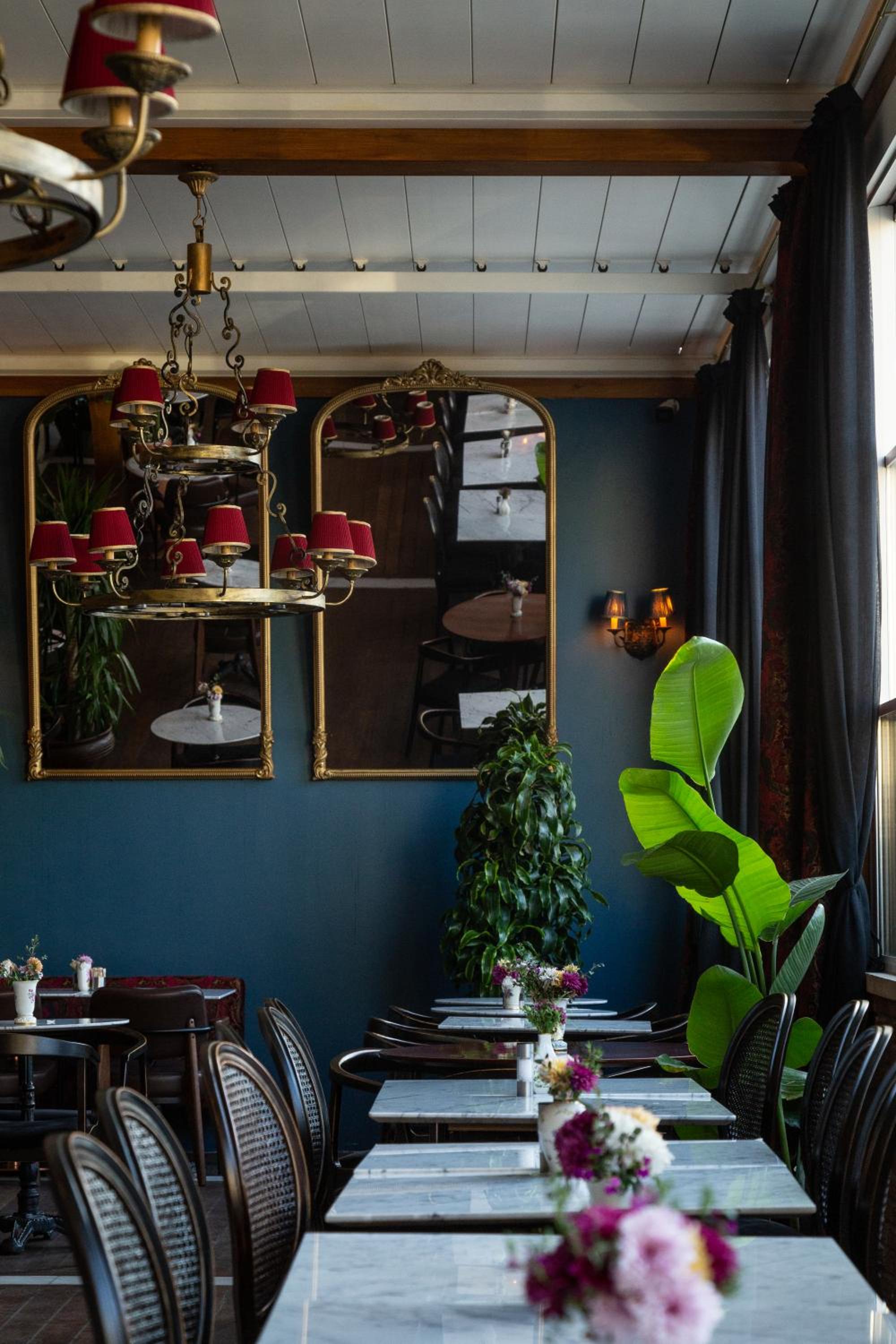 Meroddi Barnathan Hotel - Image 96