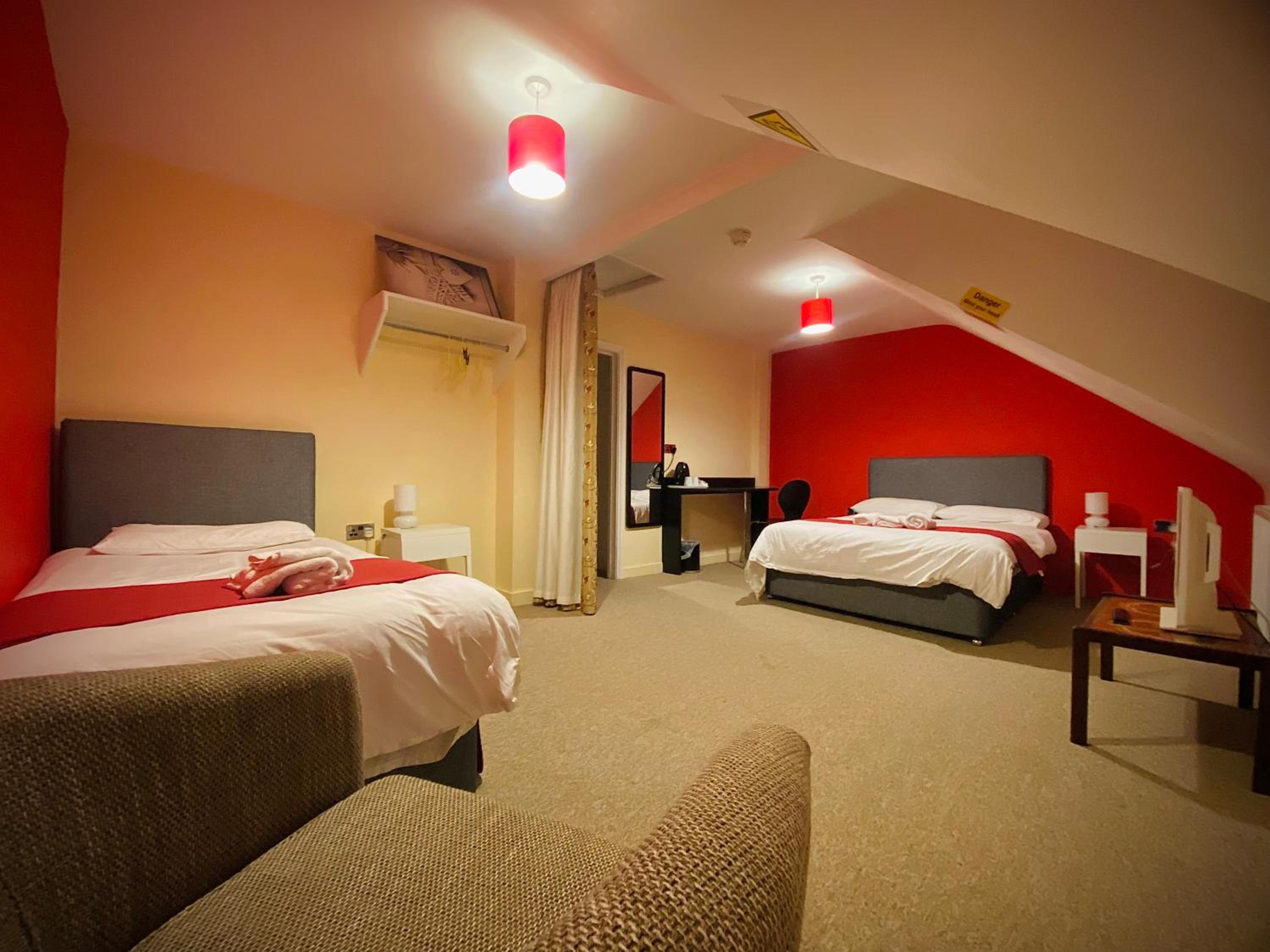 Train Station Hotel