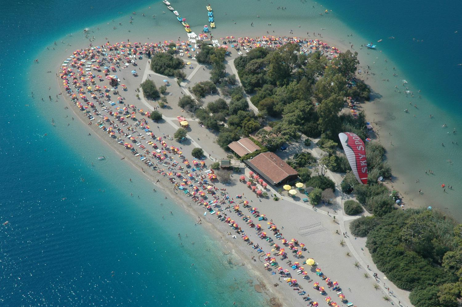 Villa Moderno B view 3