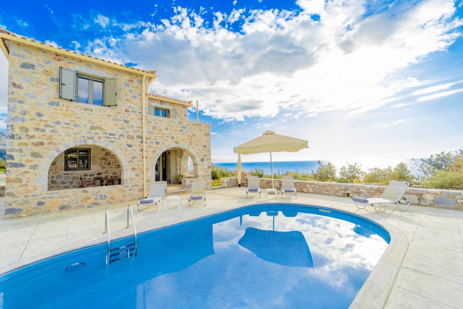 Villa Dioni Tria photo 3