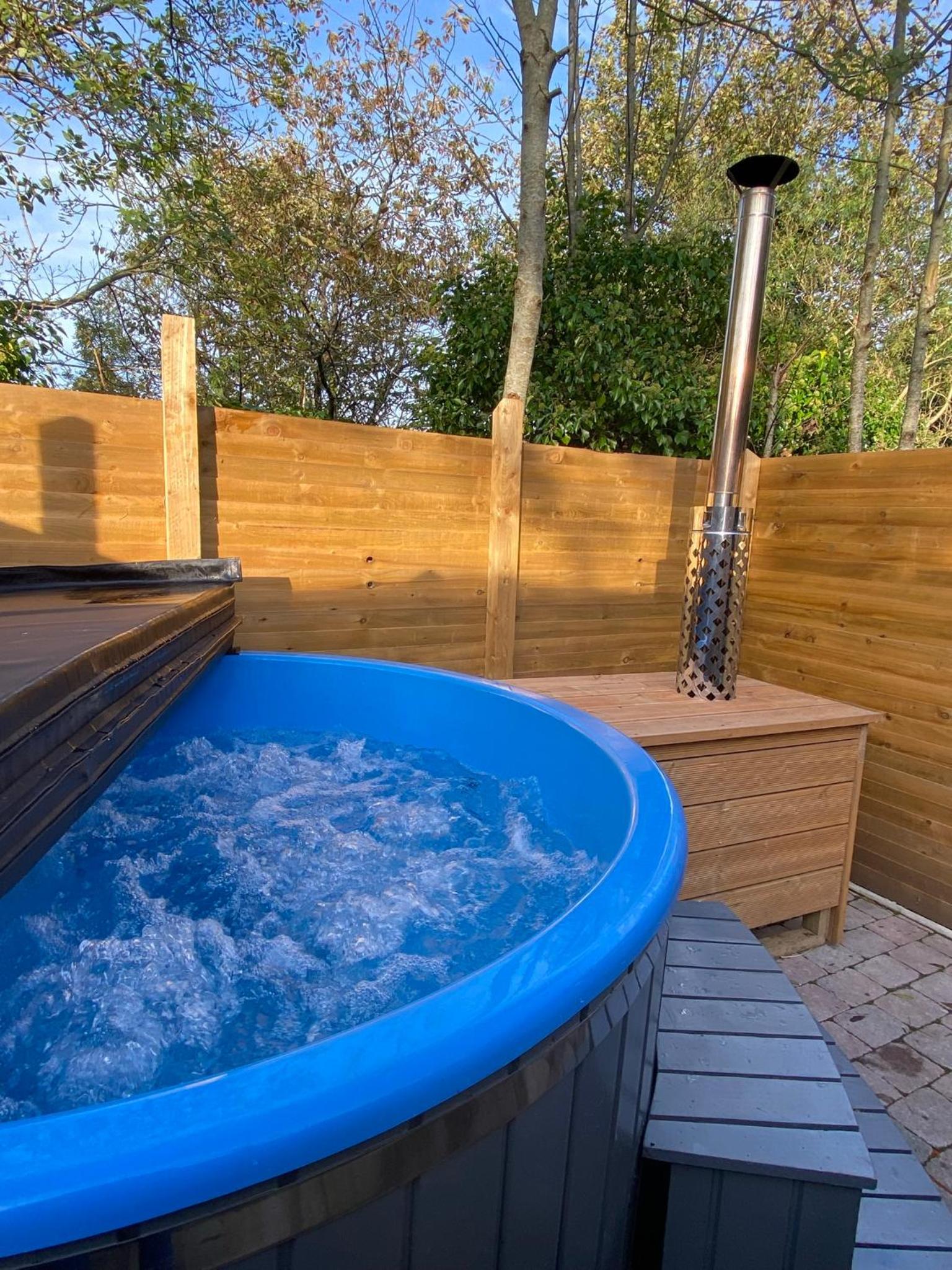 The Secret Garden - Hot Tub North Coast Stay view 5