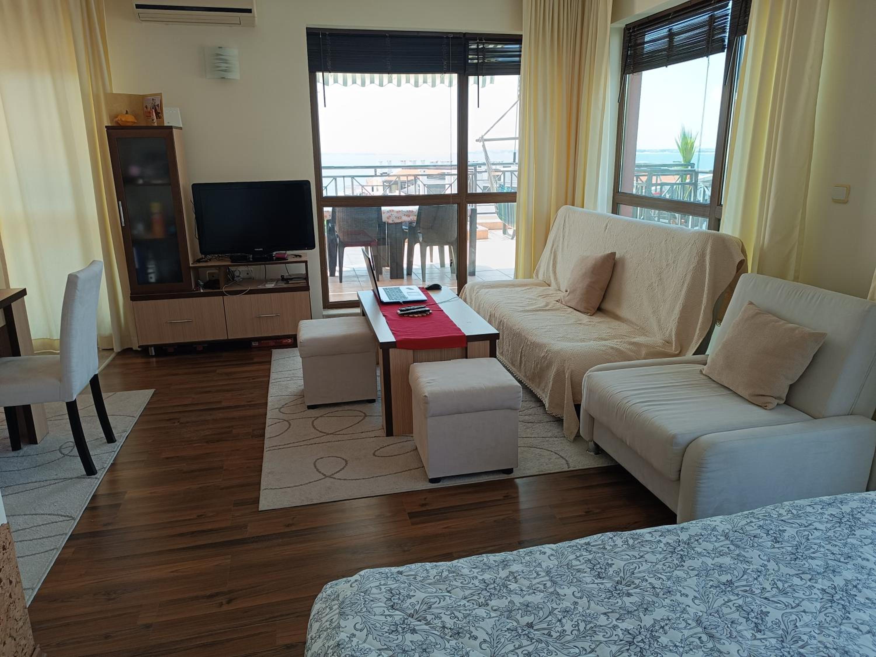 Rooftop Sea View Apartment Sveti Vlas