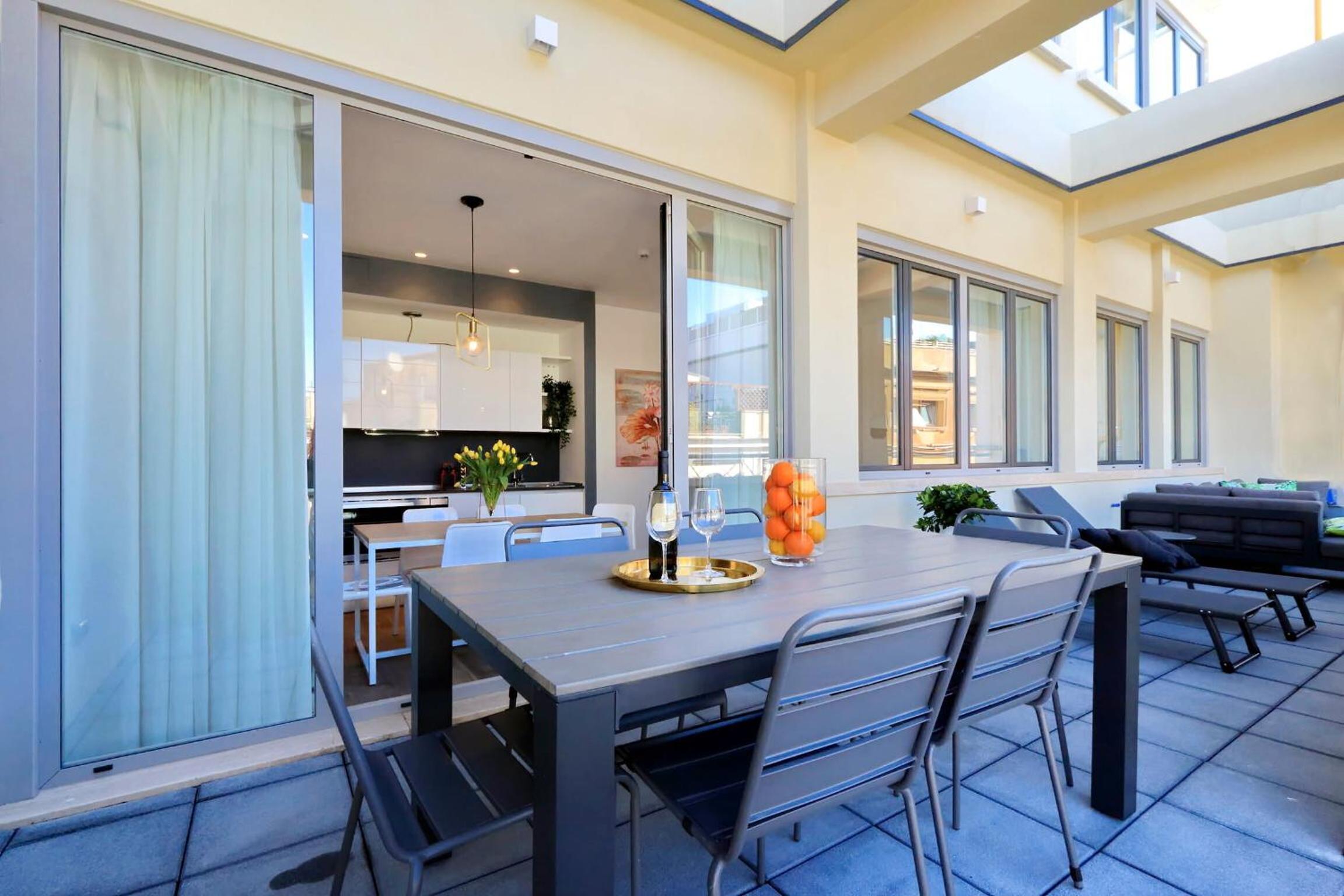 La Flavia Design City Suites Rome by Halldis