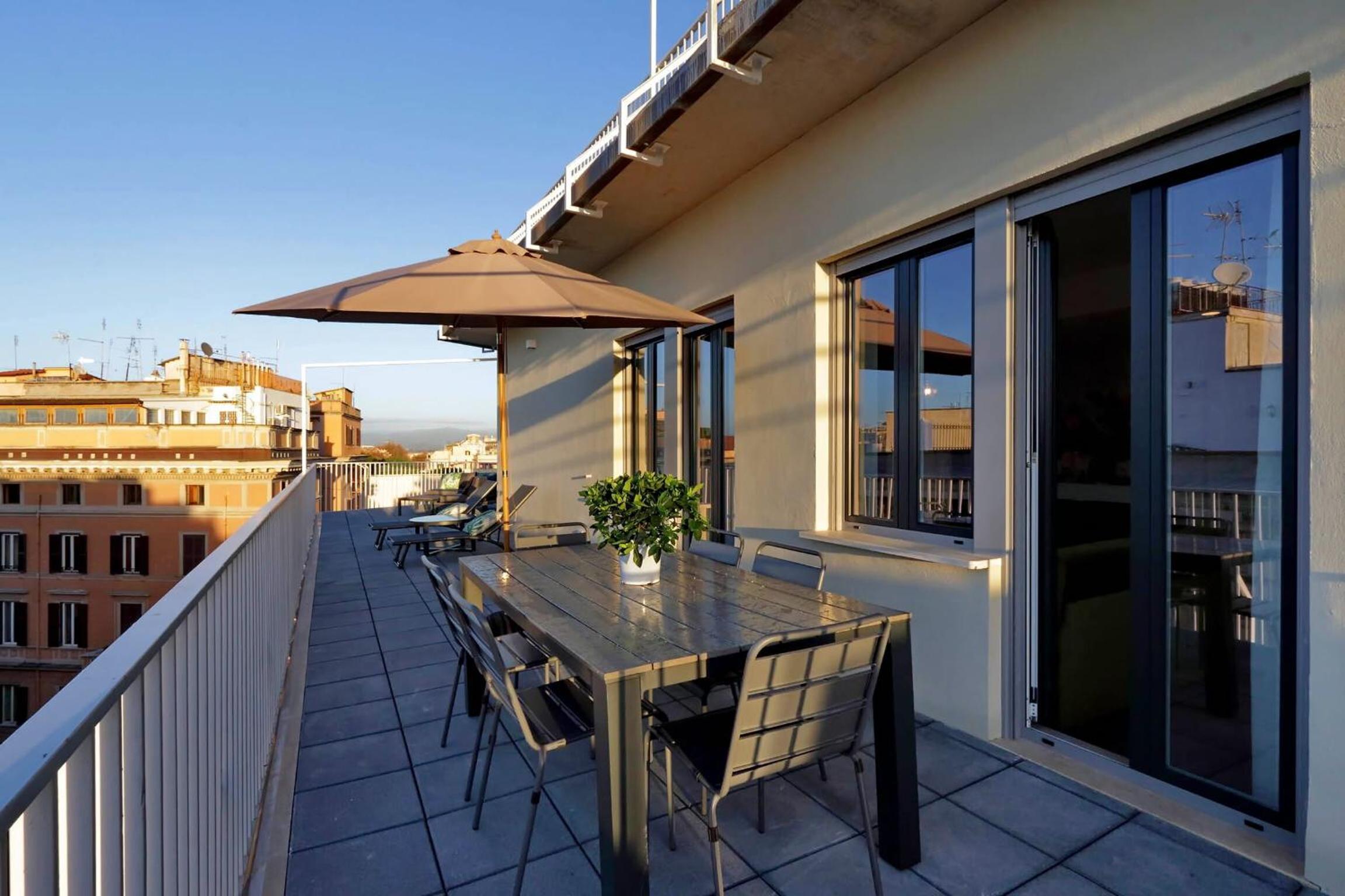 La Flavia Design City Suites Rome by Halldis