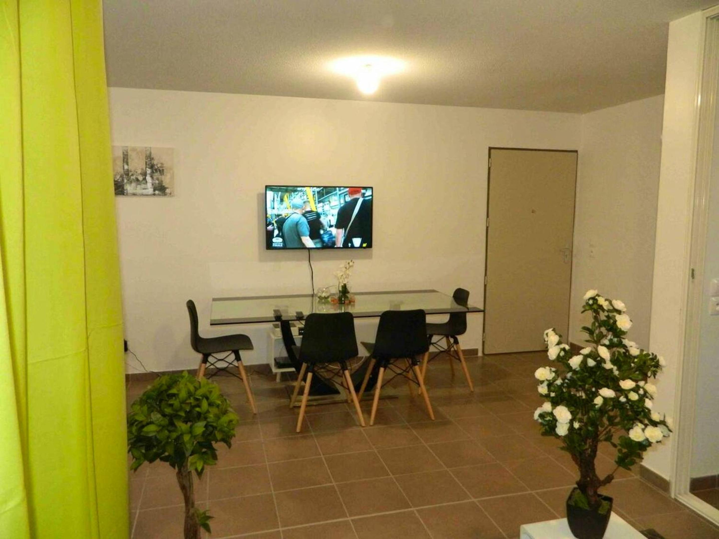 Appartement confortable Le Moule 45 m² avec parking view 3
