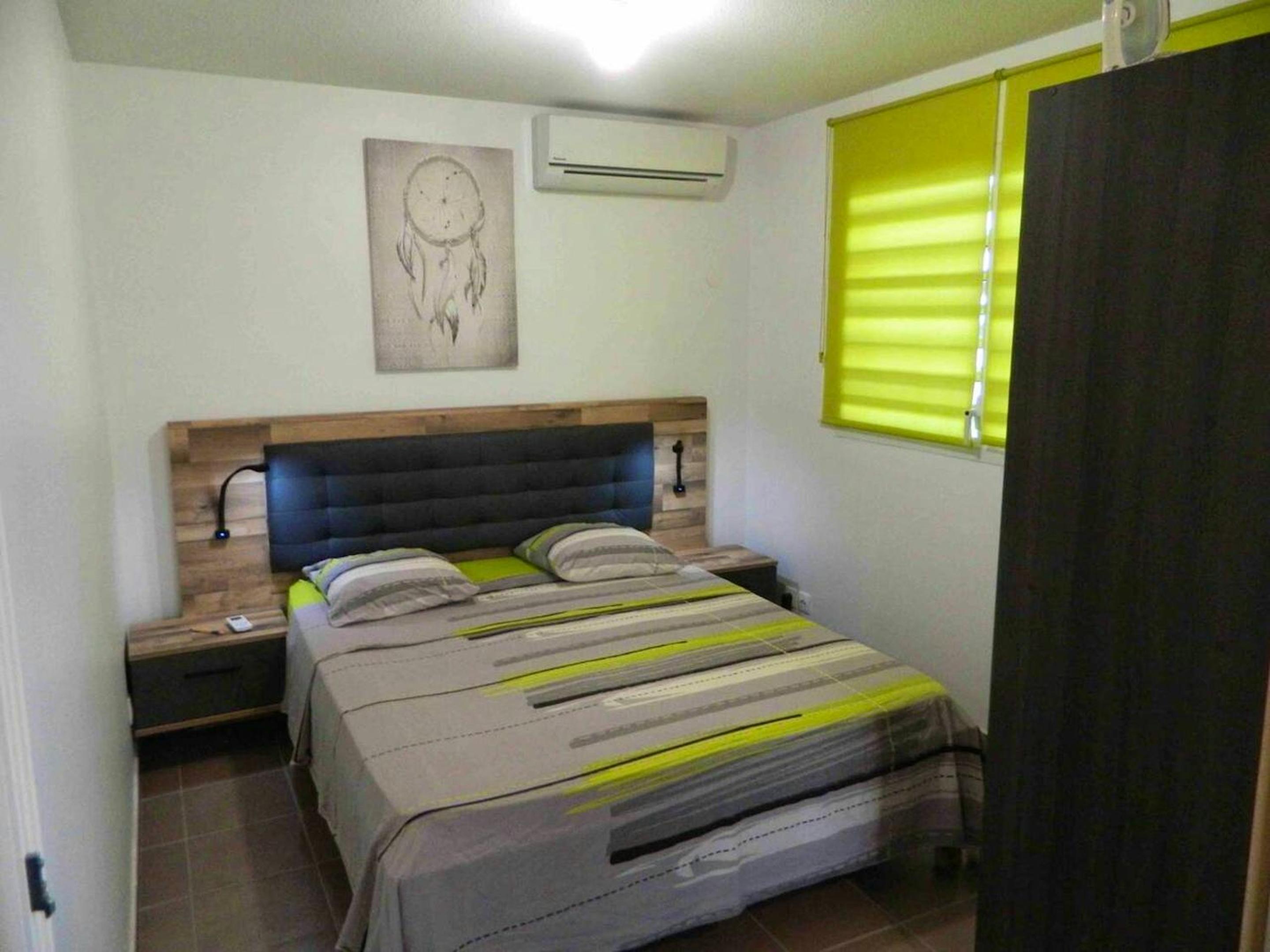 Appartement confortable Le Moule 45 m² avec parking view 4