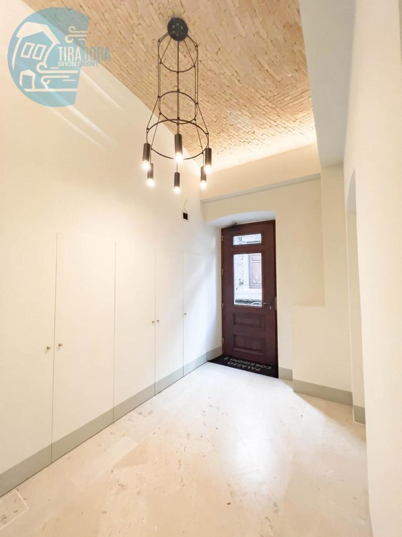 Corridoni 4C Tirabora Short Rent