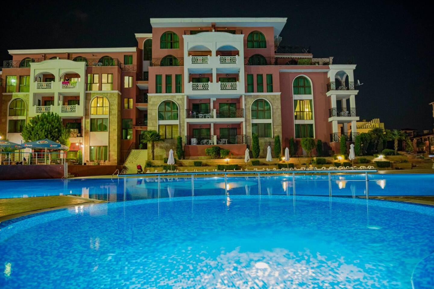 Rooftop Sea View Apartment Sveti Vlas