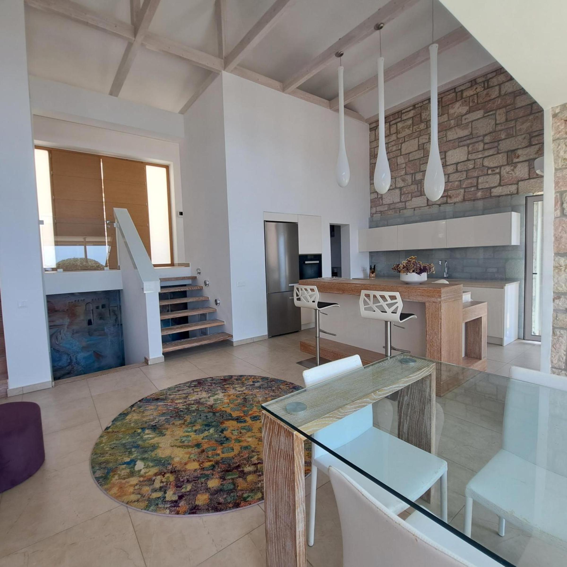 Villa Ammoudi