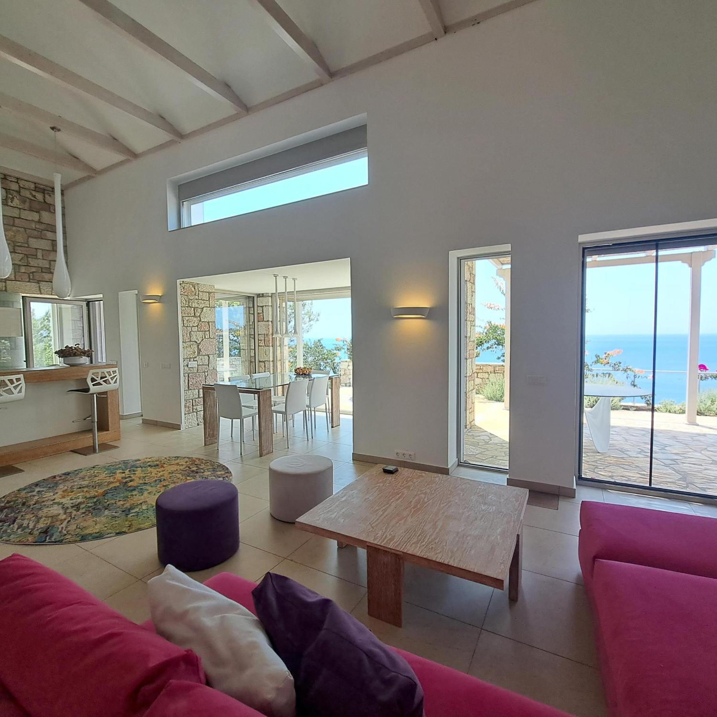 Villa Ammoudi