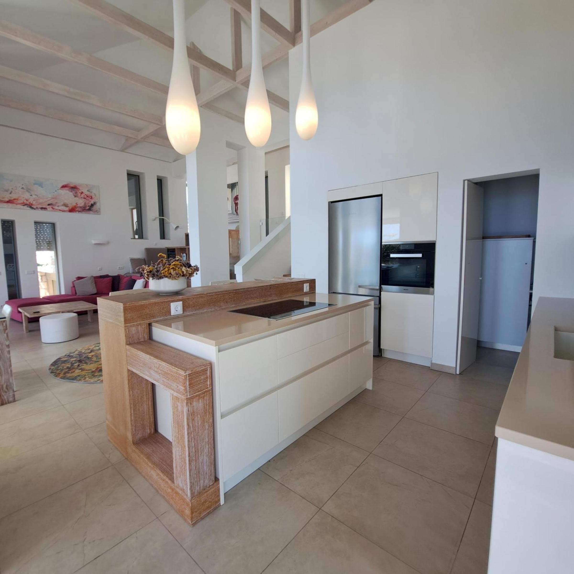 Villa Ammoudi