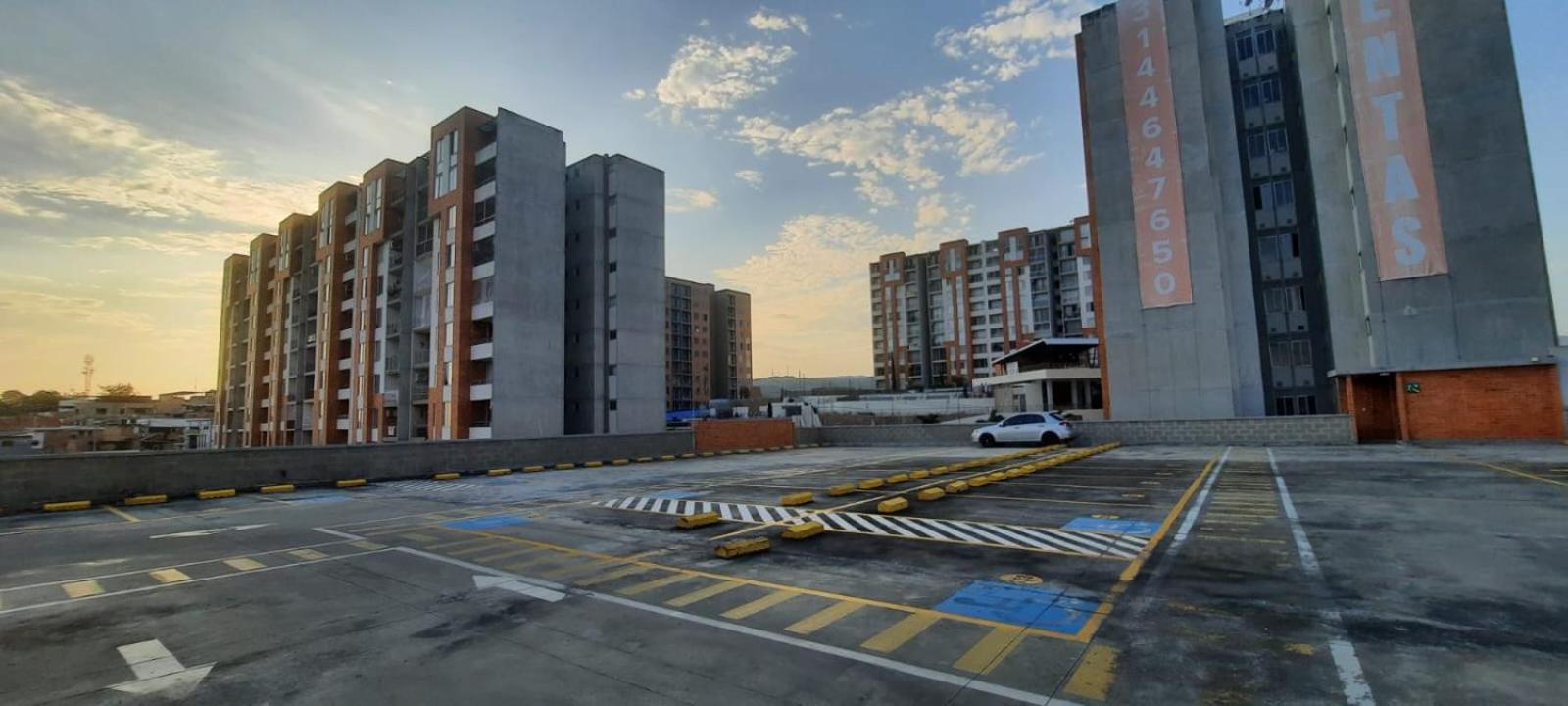 Espectacular apartamento de 3 habitaciones con piscina y parqueadero privado Excelente Relacion Precio Calidad Puntaje