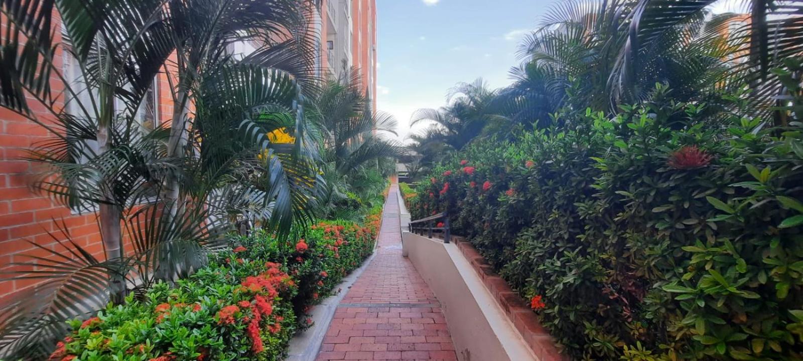 Espectacular apartamento de 3 habitaciones con piscina y parqueadero privado Excelente Relacion Precio Calidad Puntaje
