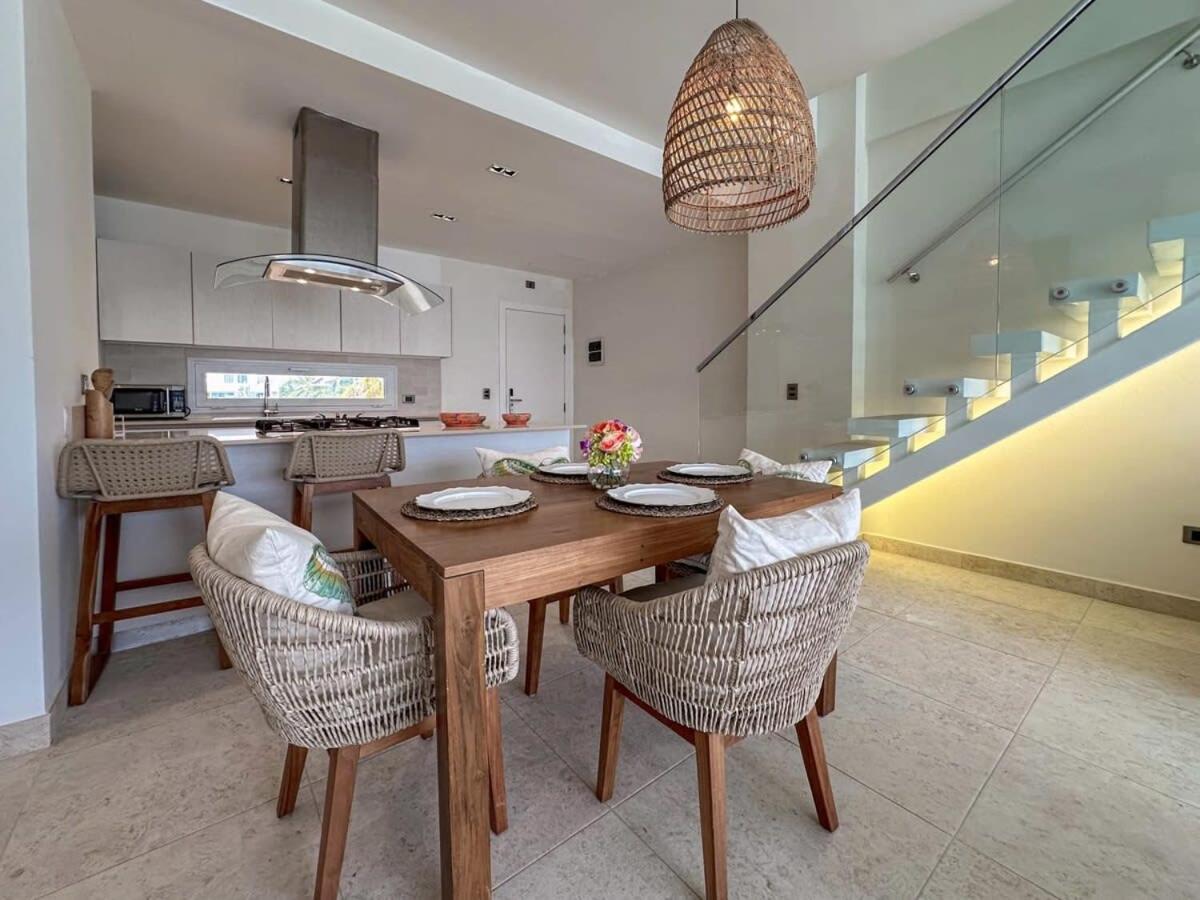Beautiful Ocean View Penthouse
